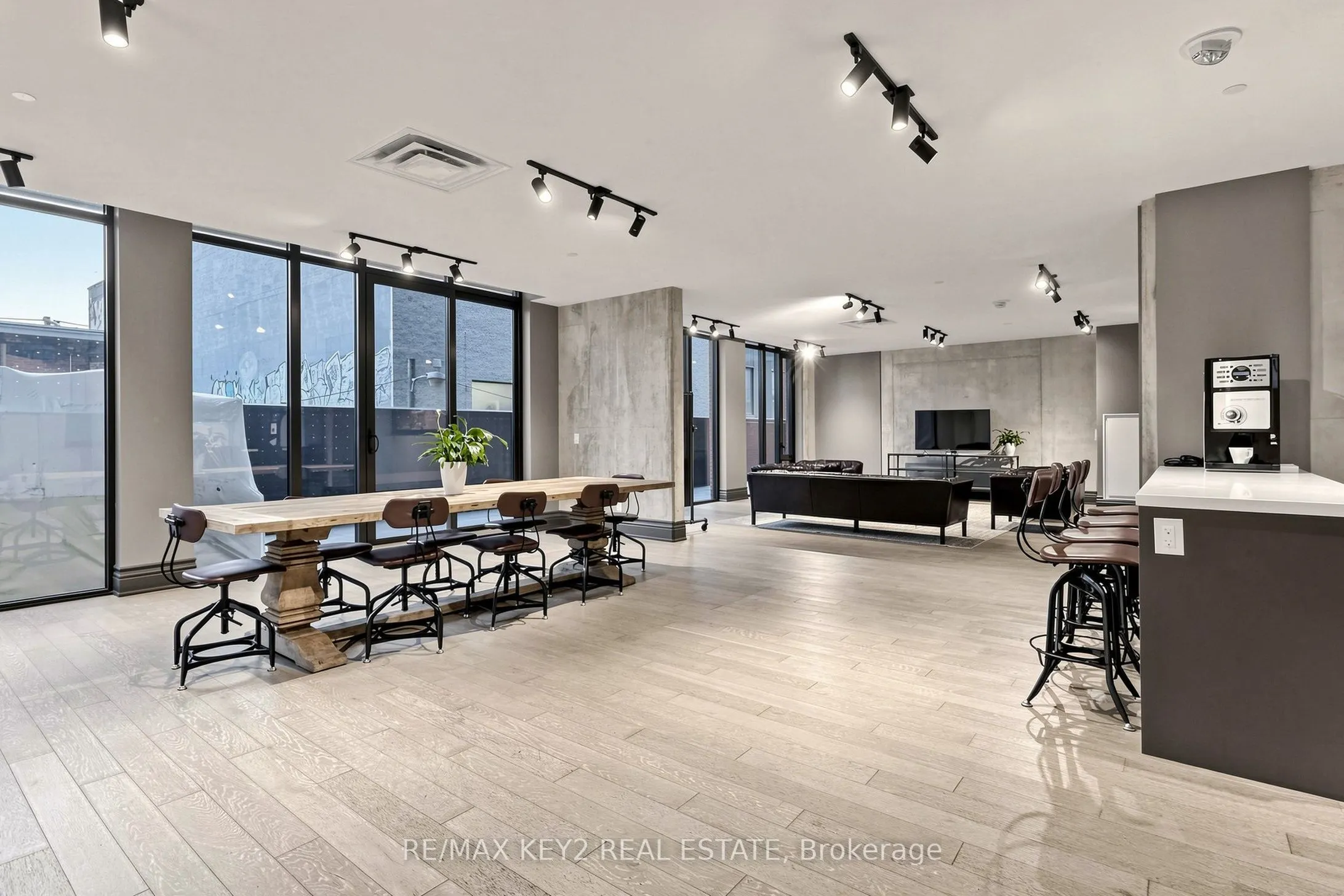608 Richmond Street W #615