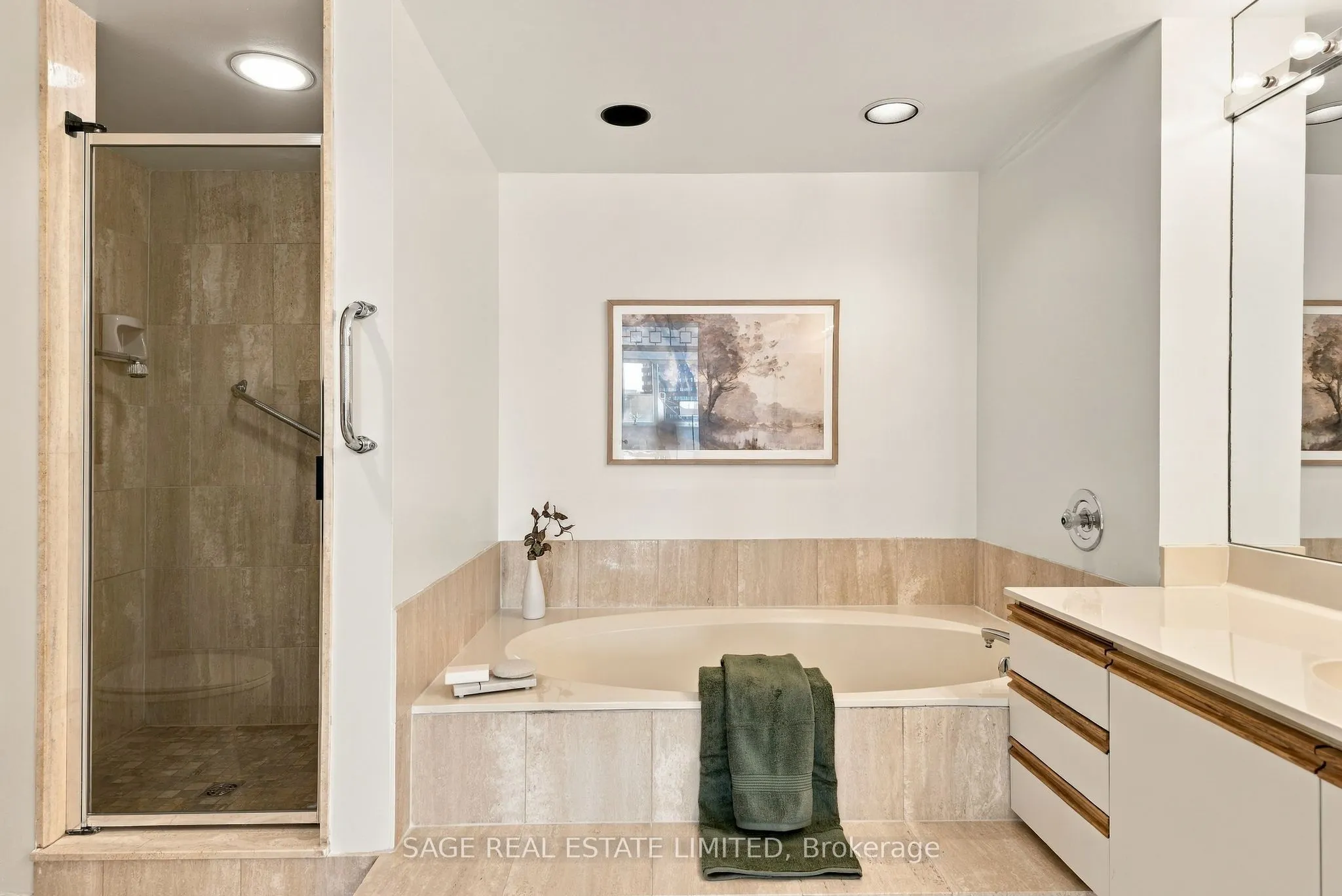 65 Spring Garden Avenue #606