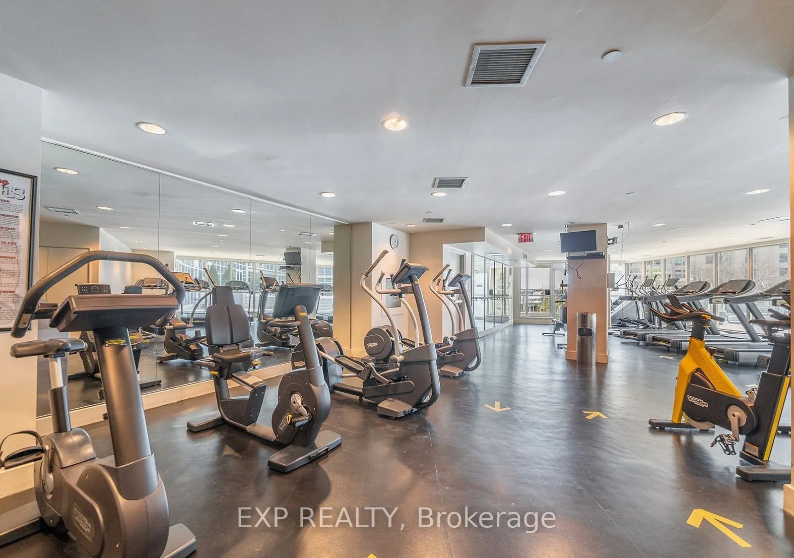 208 Queens Quay W #1213