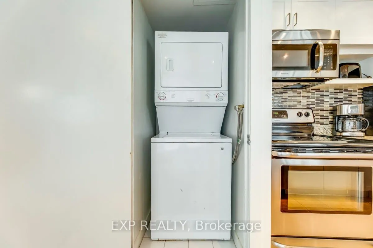 208 Queens Quay W #1213