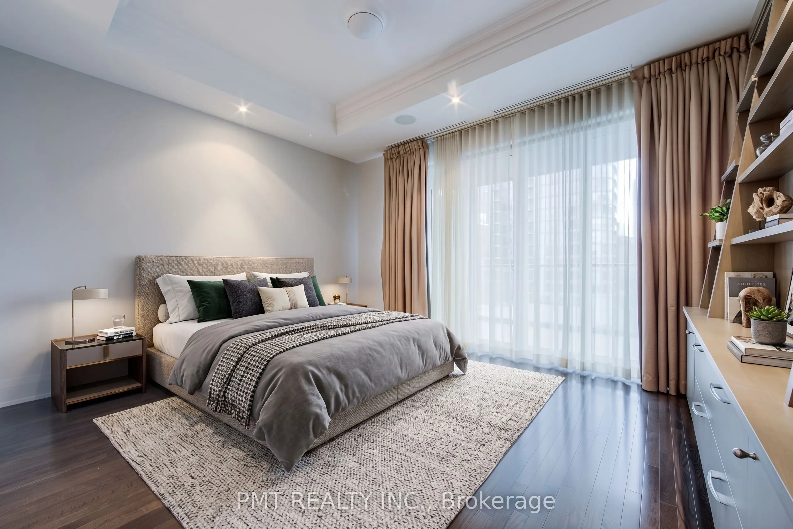 80 Yorkville Avenue #1004