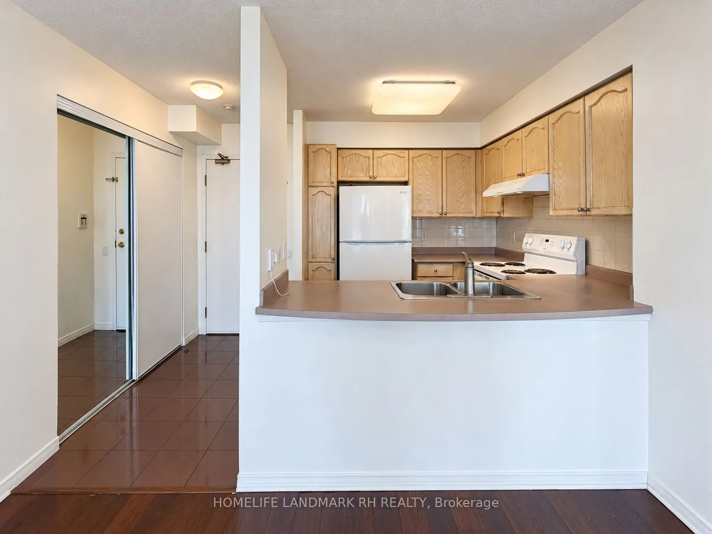 8 Hillcrest Avenue #1916