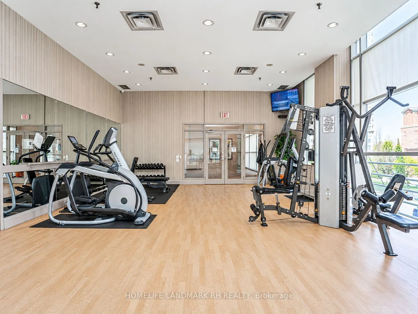 8 Hillcrest Avenue #1916