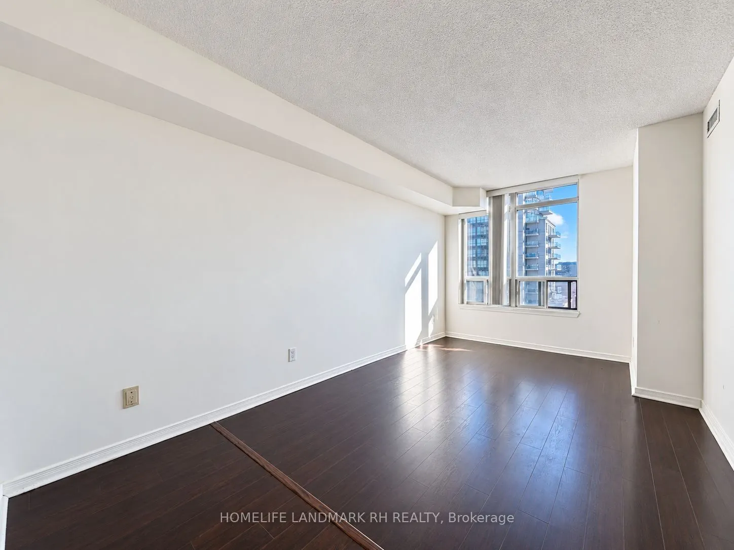 8 Hillcrest Avenue #1916