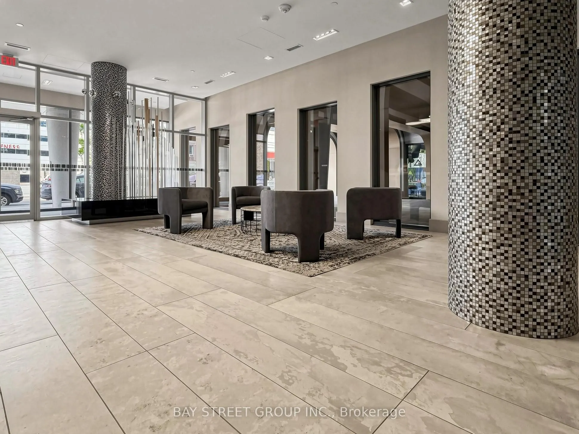 525 Adelaide Street W #1118