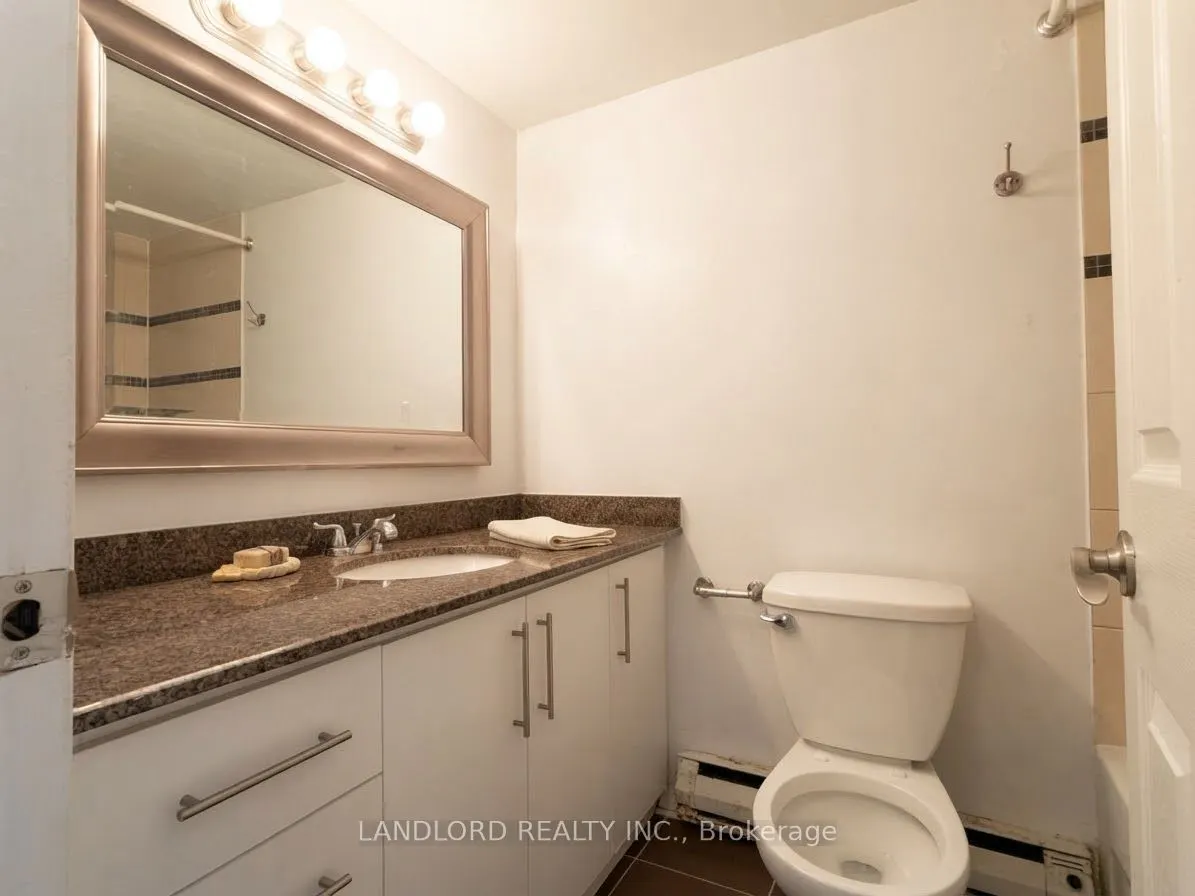 176 Howland Avenue #201