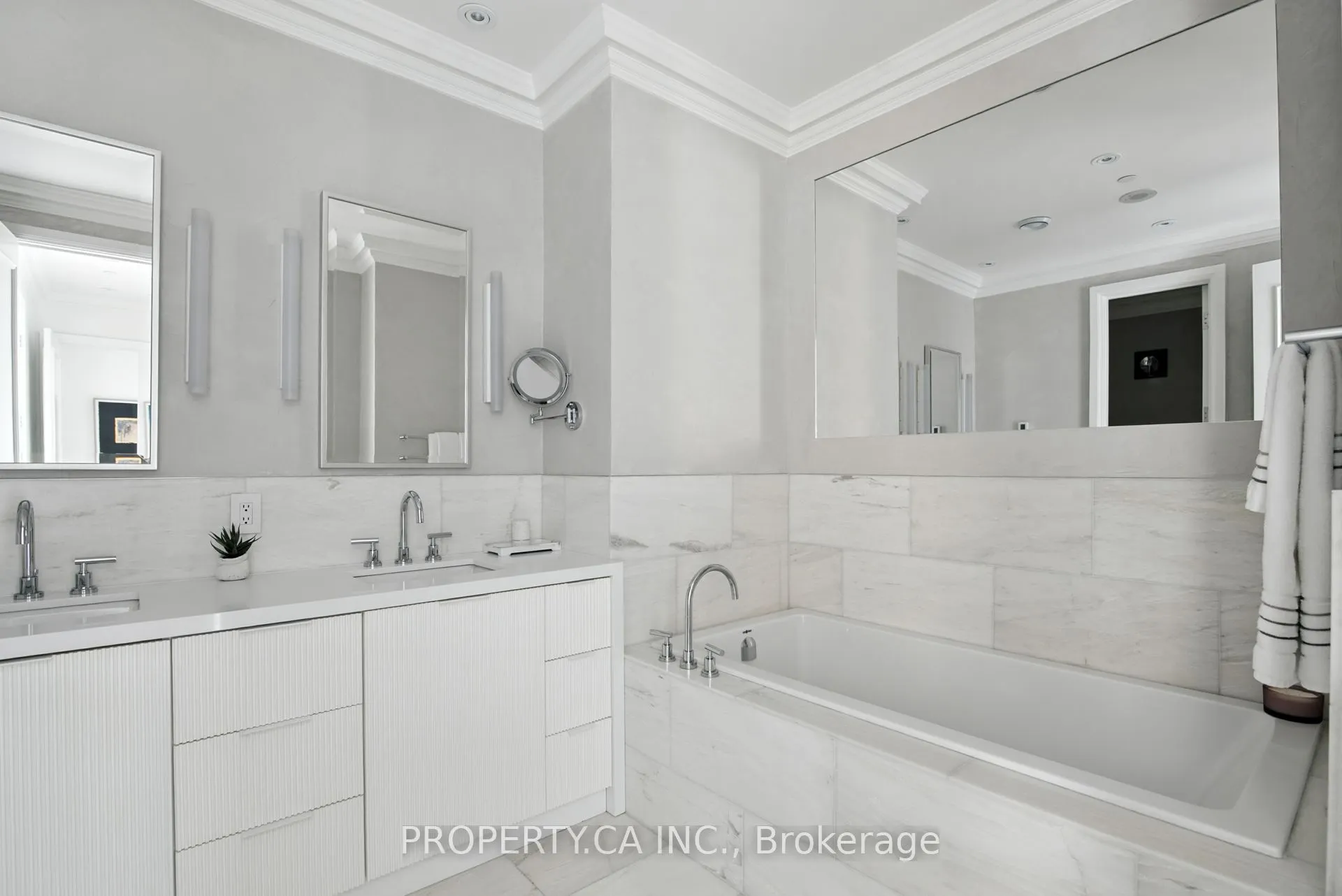 311 Bay Street #5103