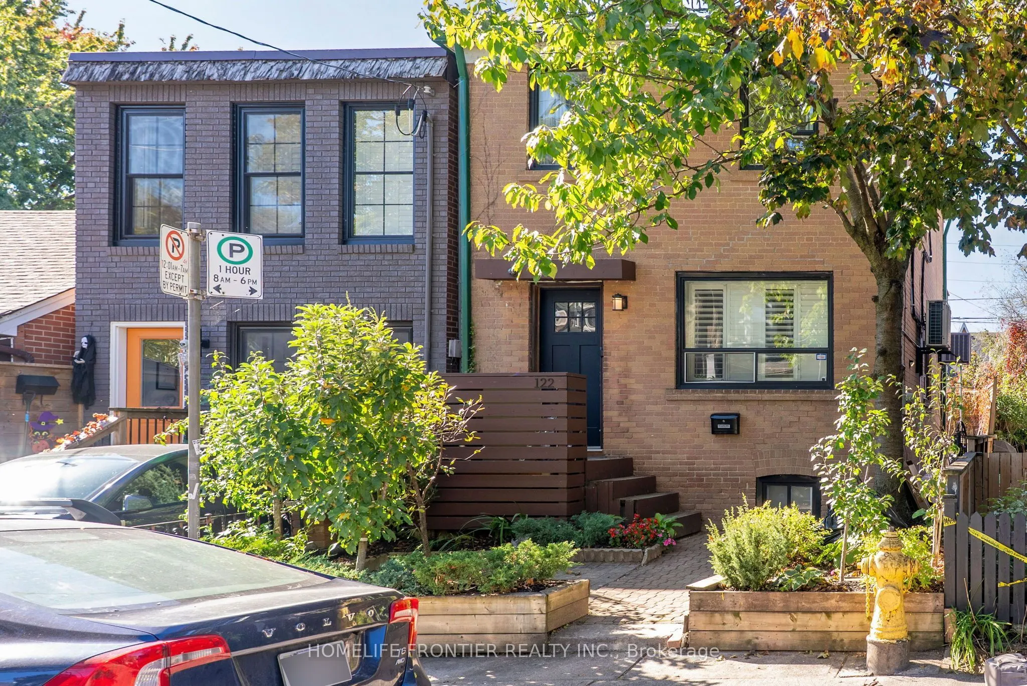 122 Manning Avenue #Upper