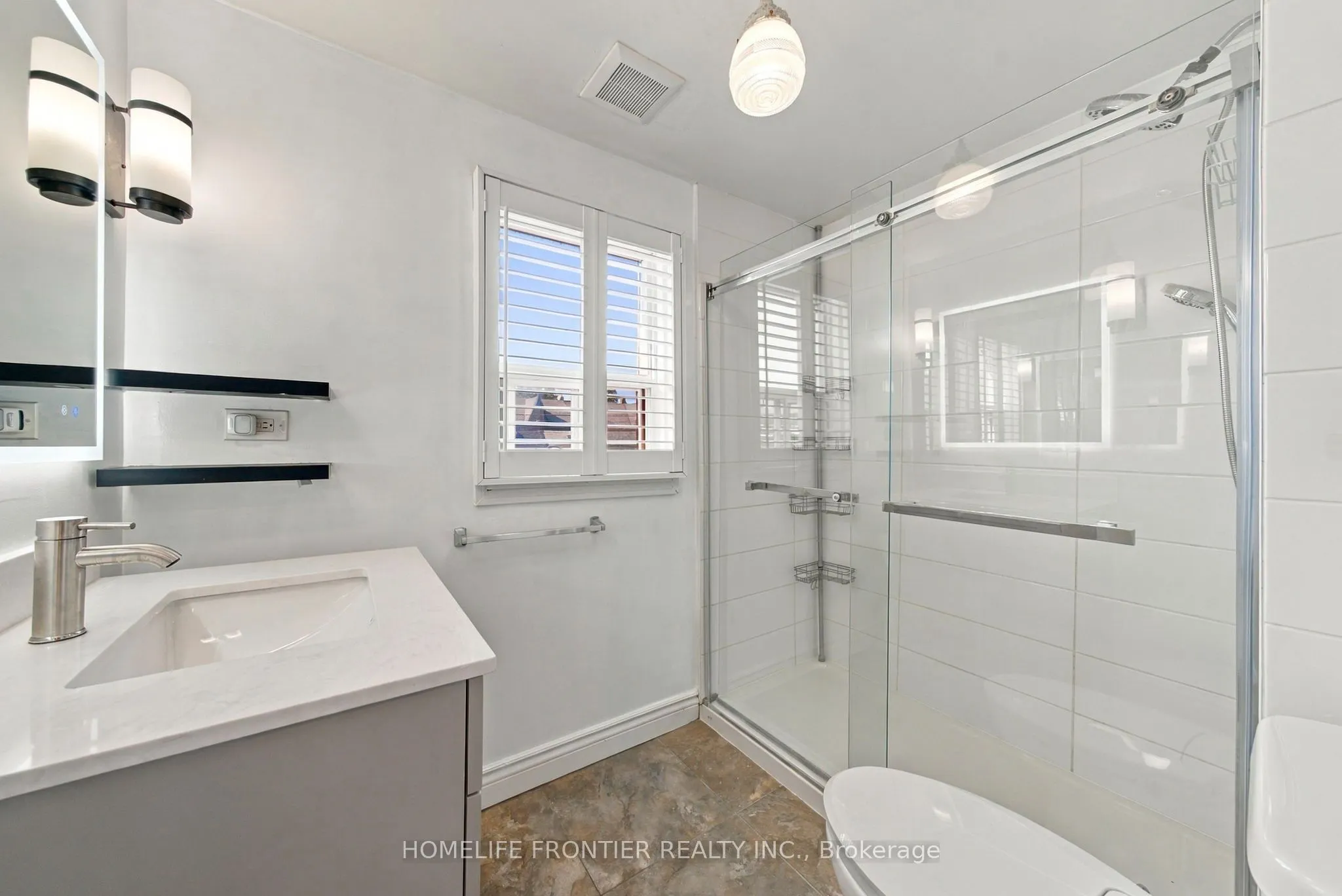 122 Manning Avenue #Upper