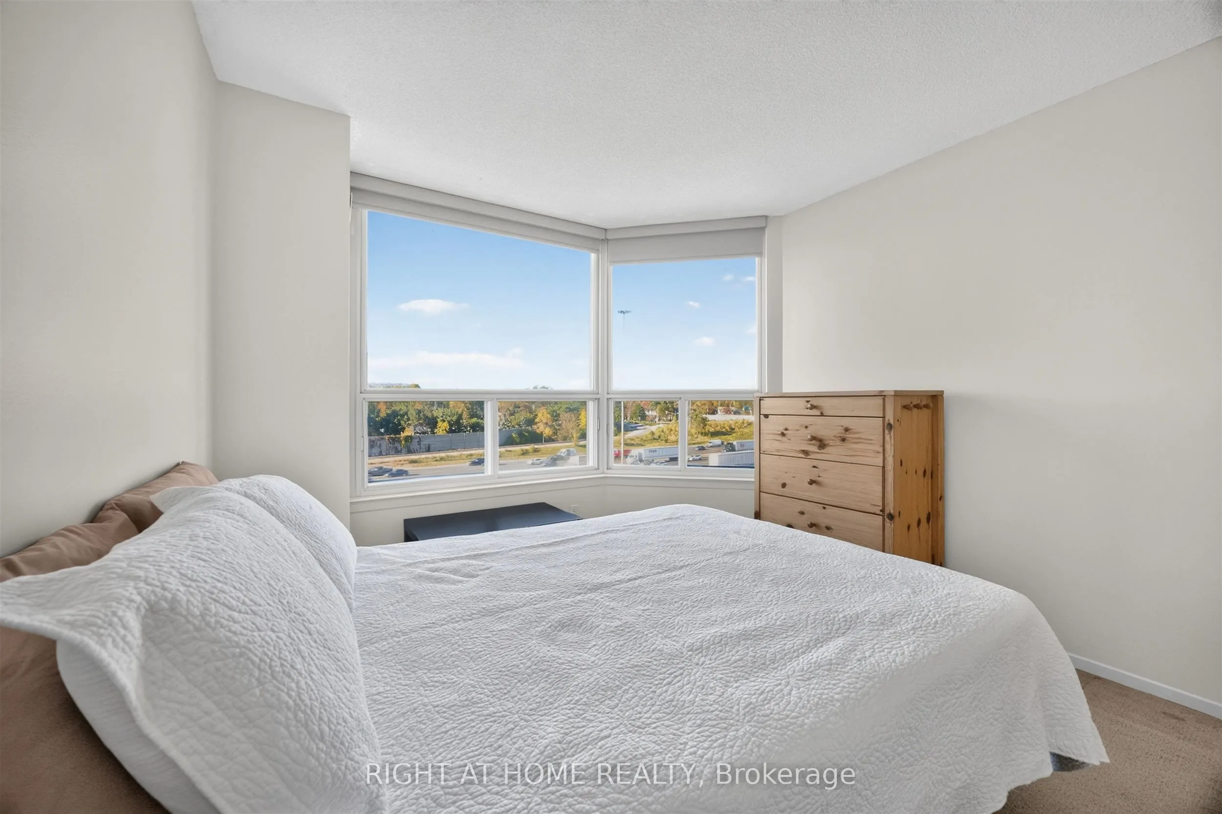268 Ridley Boulevard #611