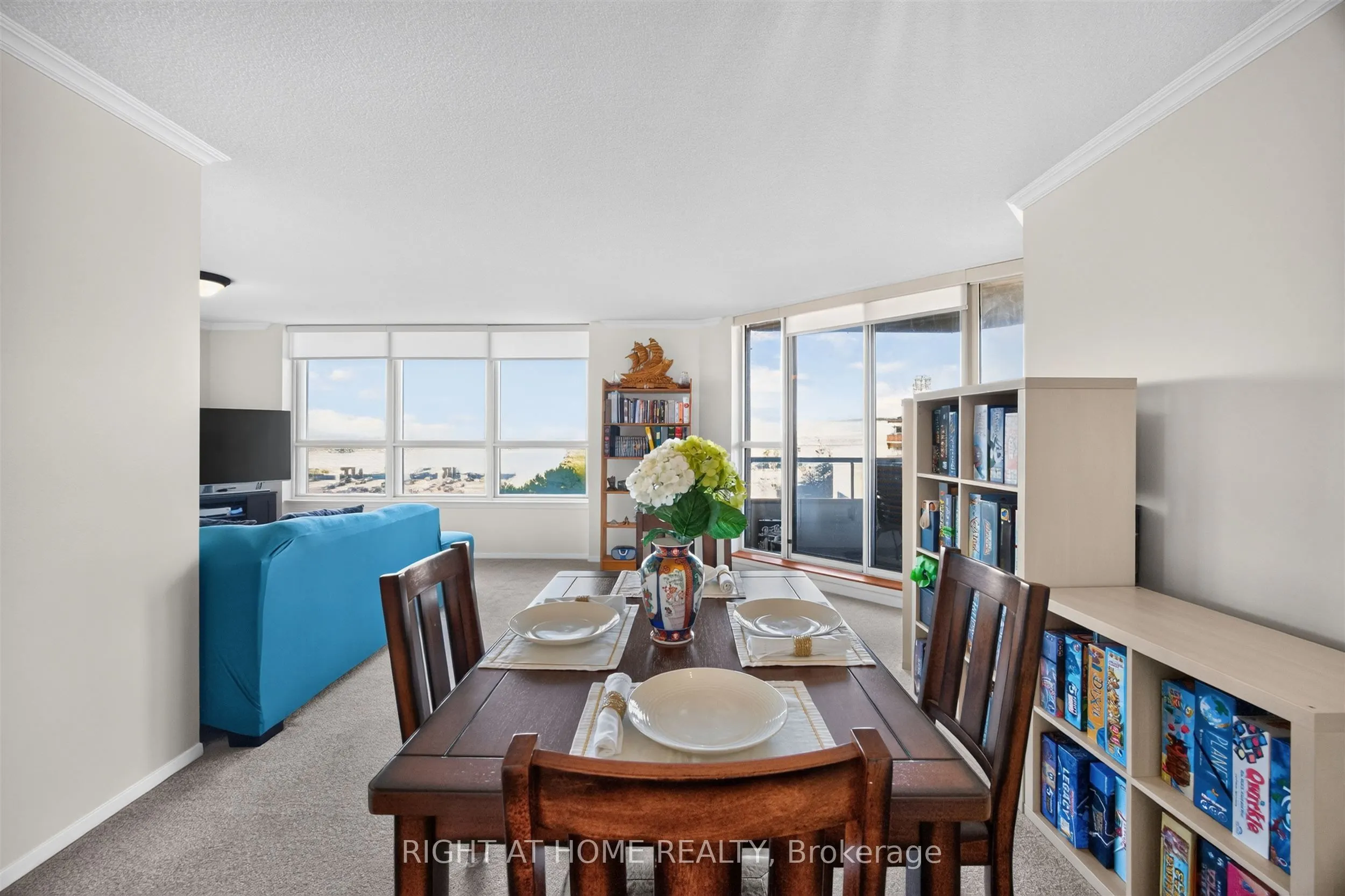 268 Ridley Boulevard #611