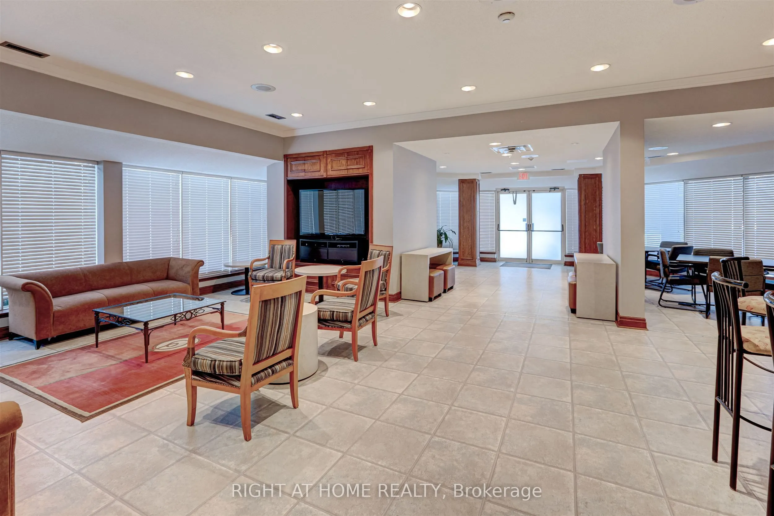 268 Ridley Boulevard #611