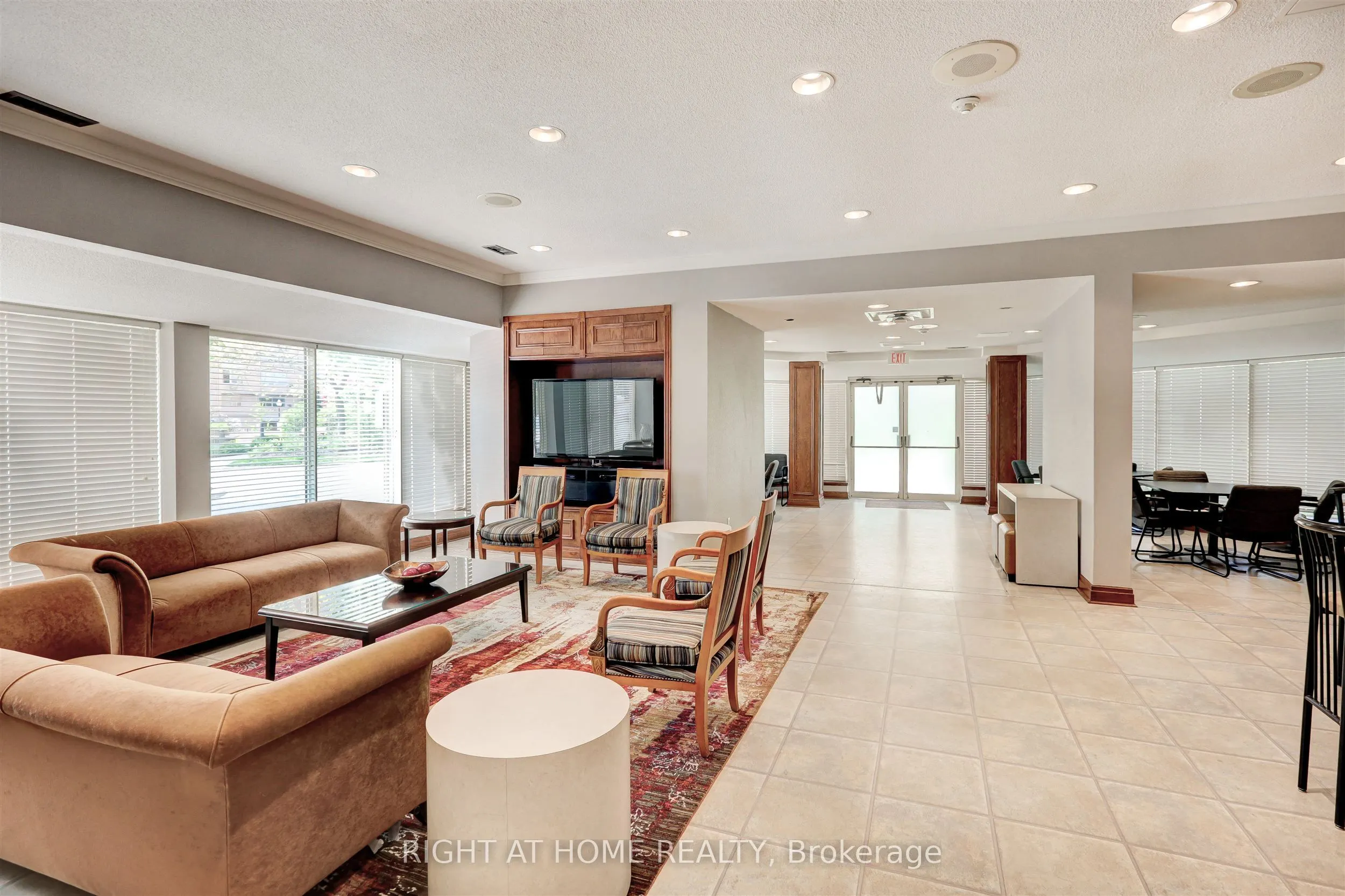 268 Ridley Boulevard #611