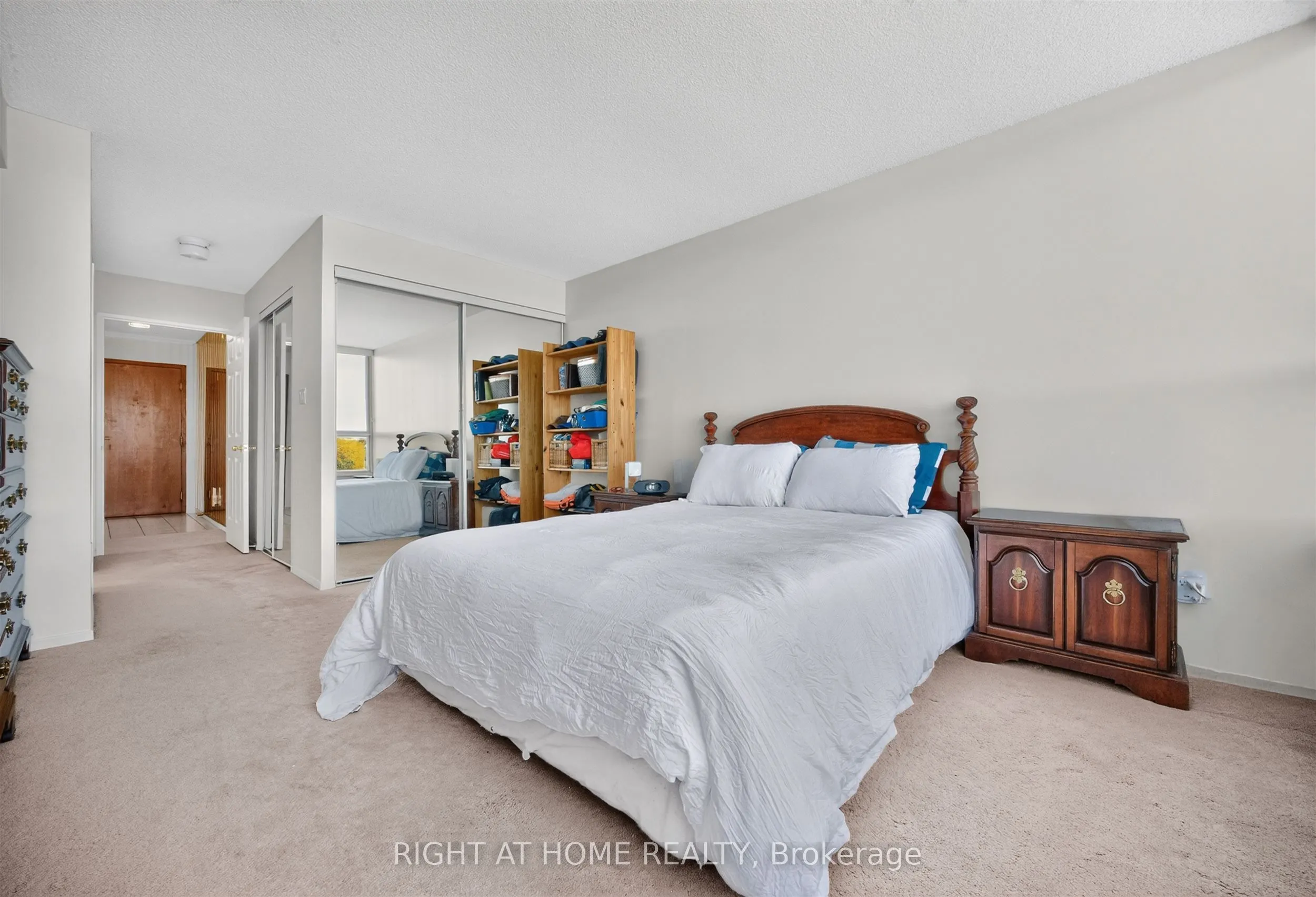 268 Ridley Boulevard #611