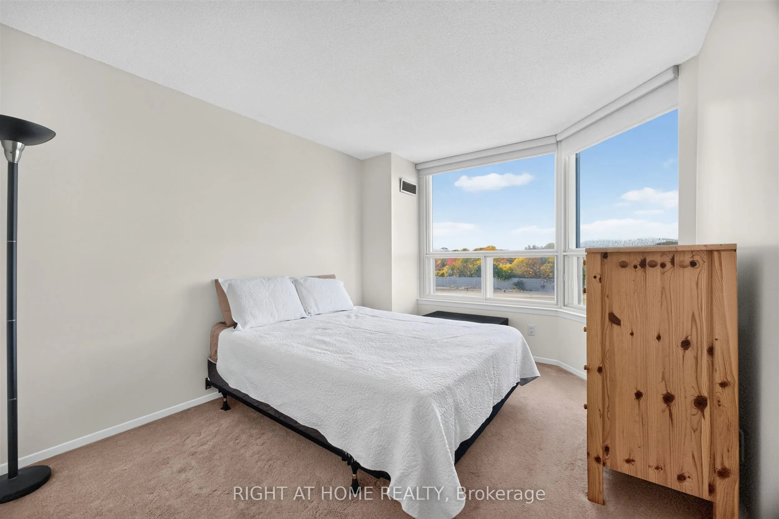 268 Ridley Boulevard #611