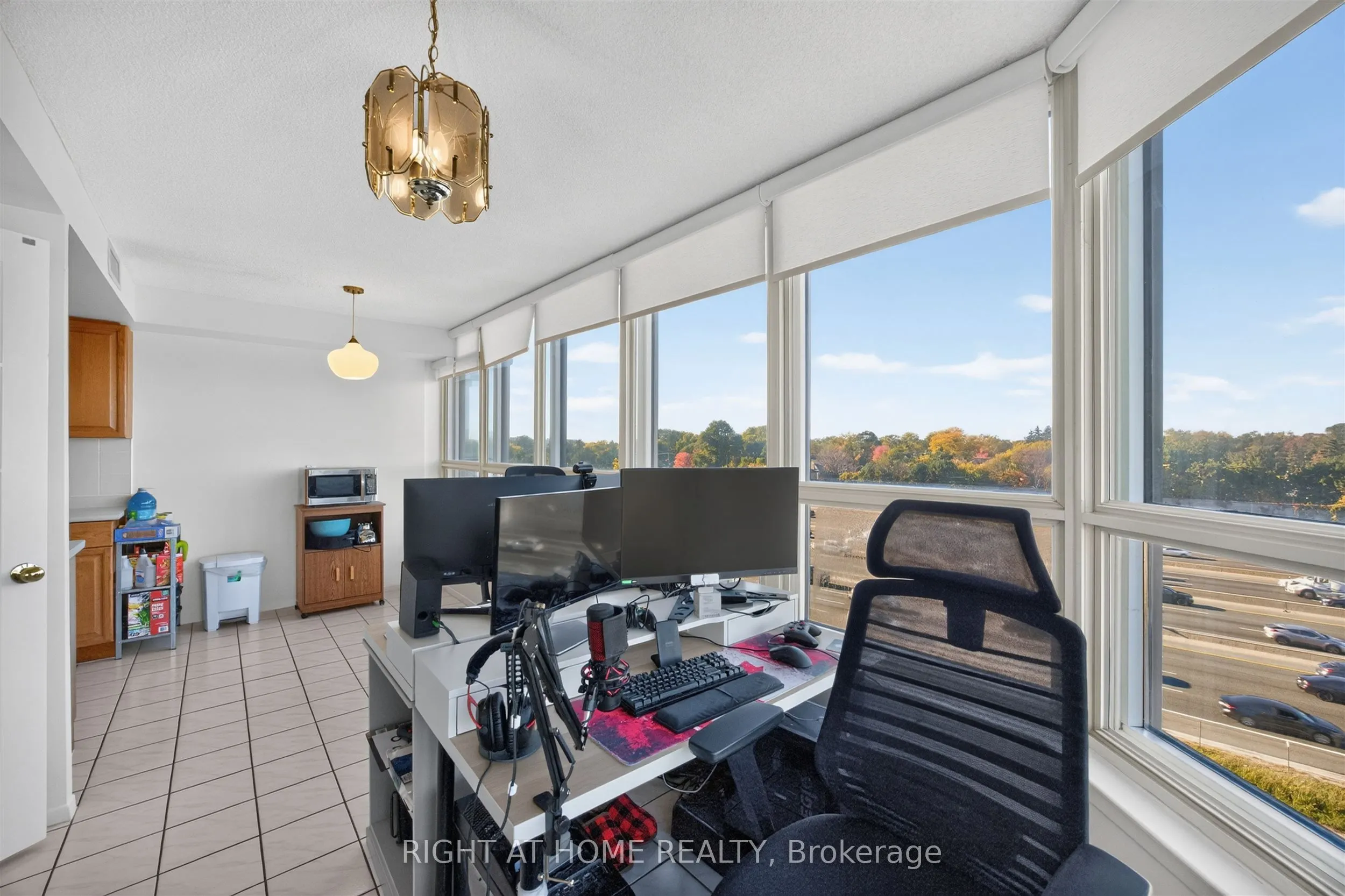 268 Ridley Boulevard #611