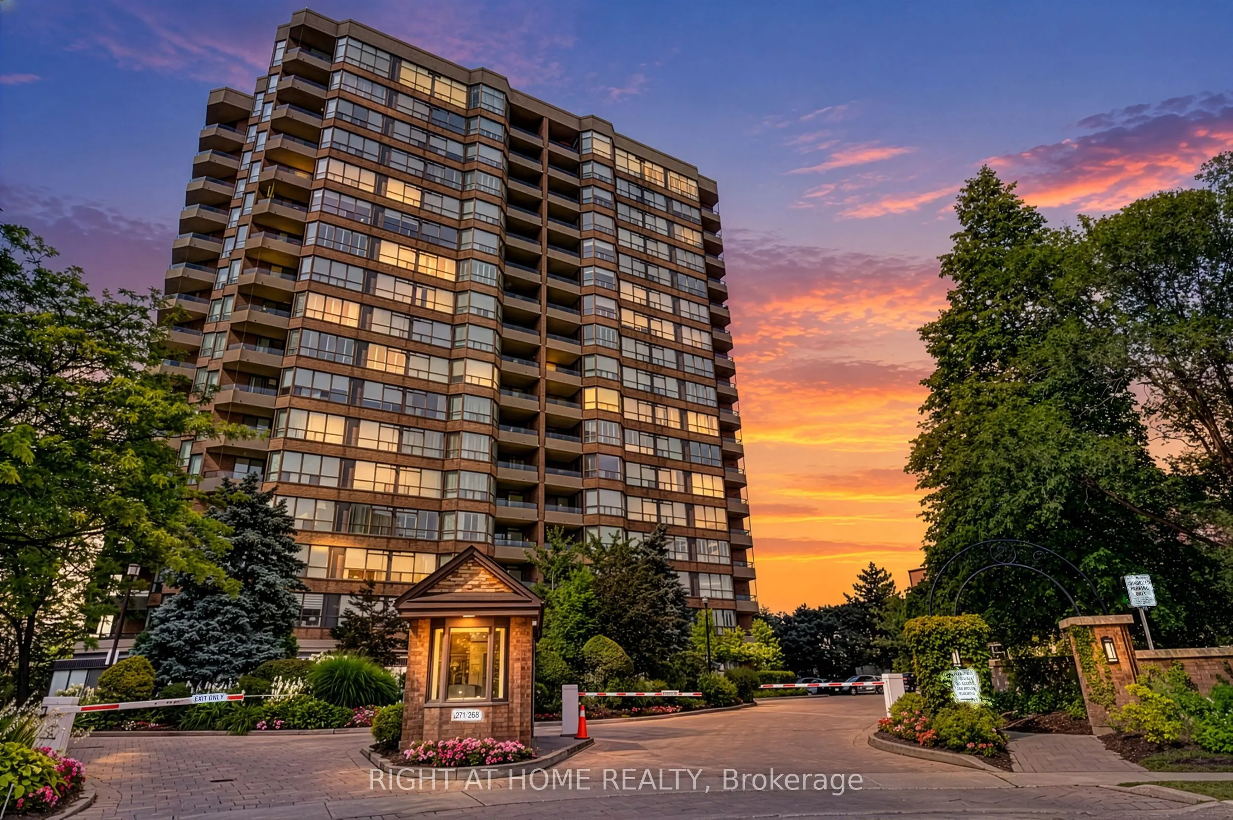 268 Ridley Boulevard #611