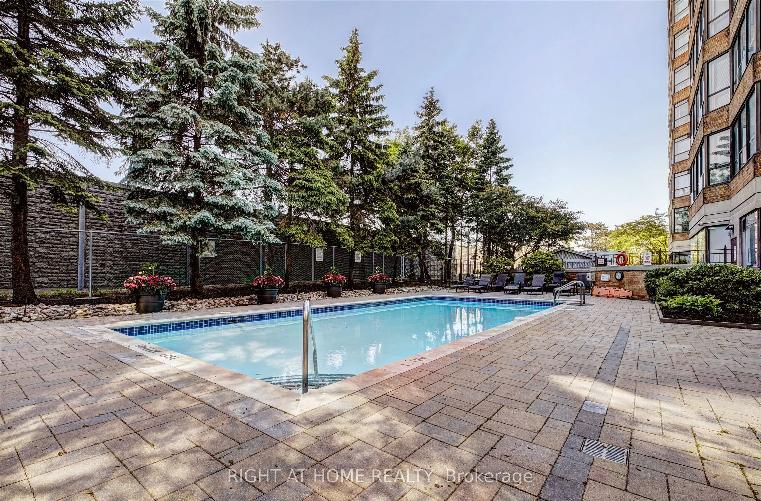 268 Ridley Boulevard #611