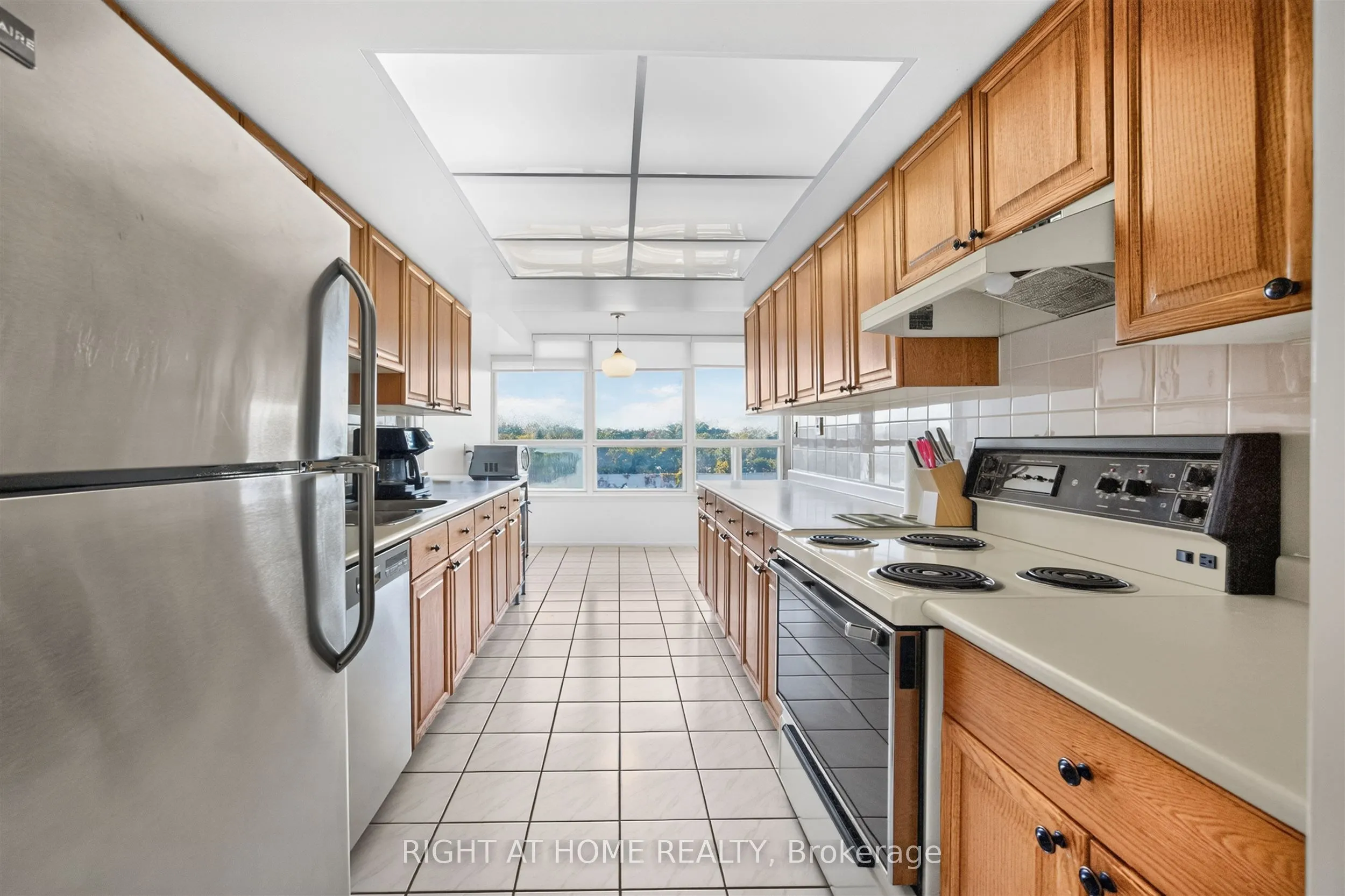268 Ridley Boulevard #611