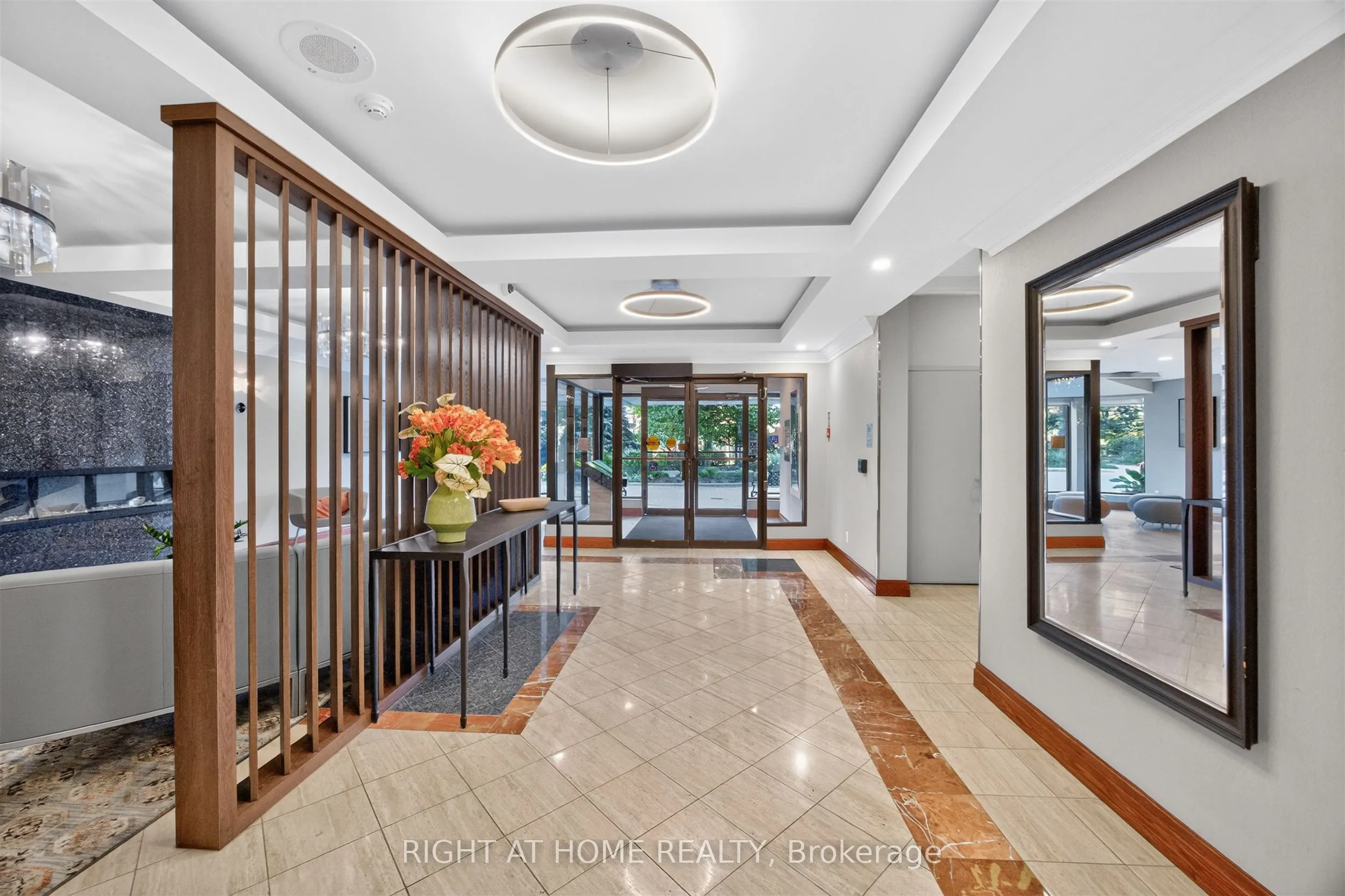 268 Ridley Boulevard #611