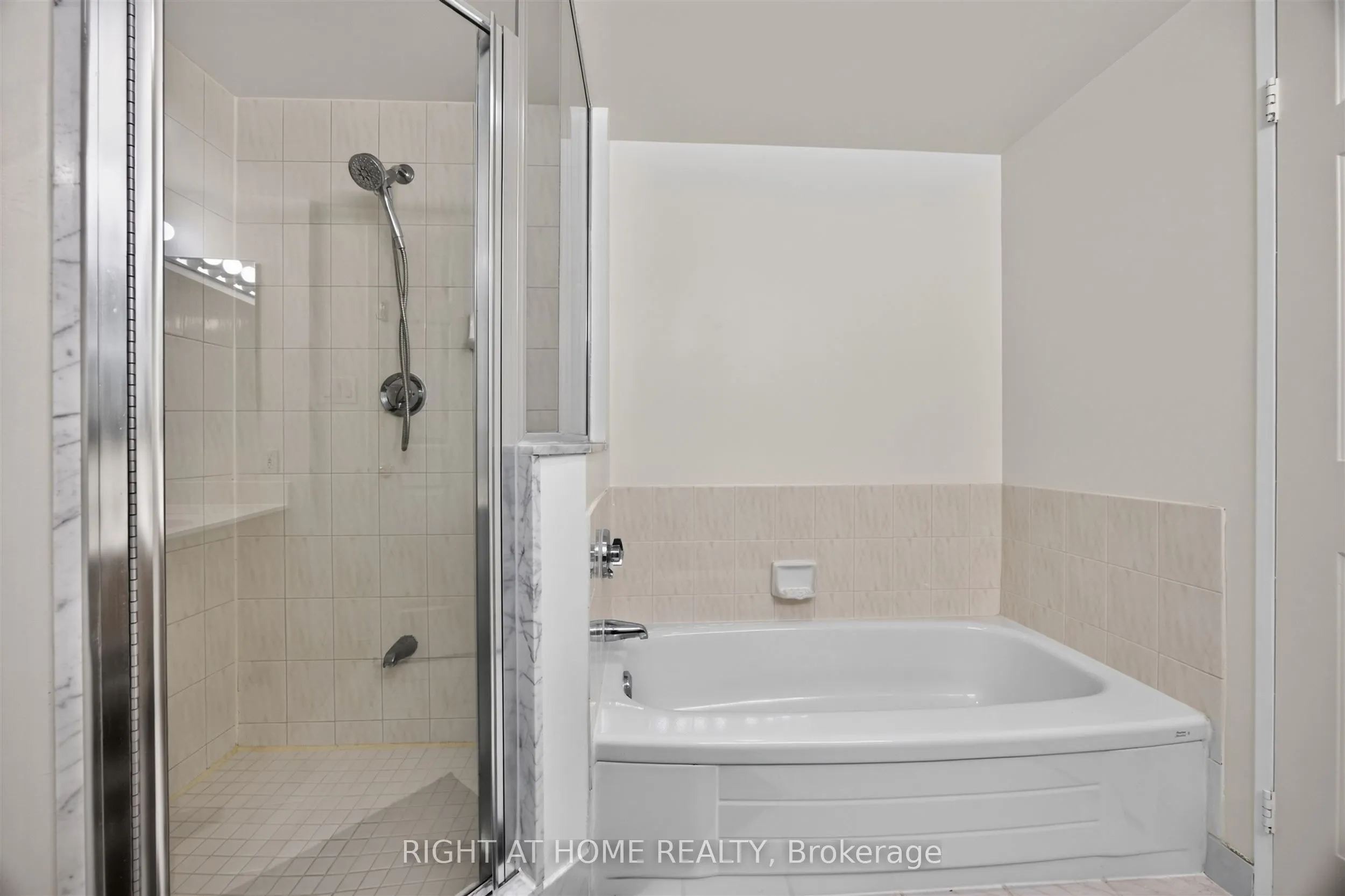 268 Ridley Boulevard #611