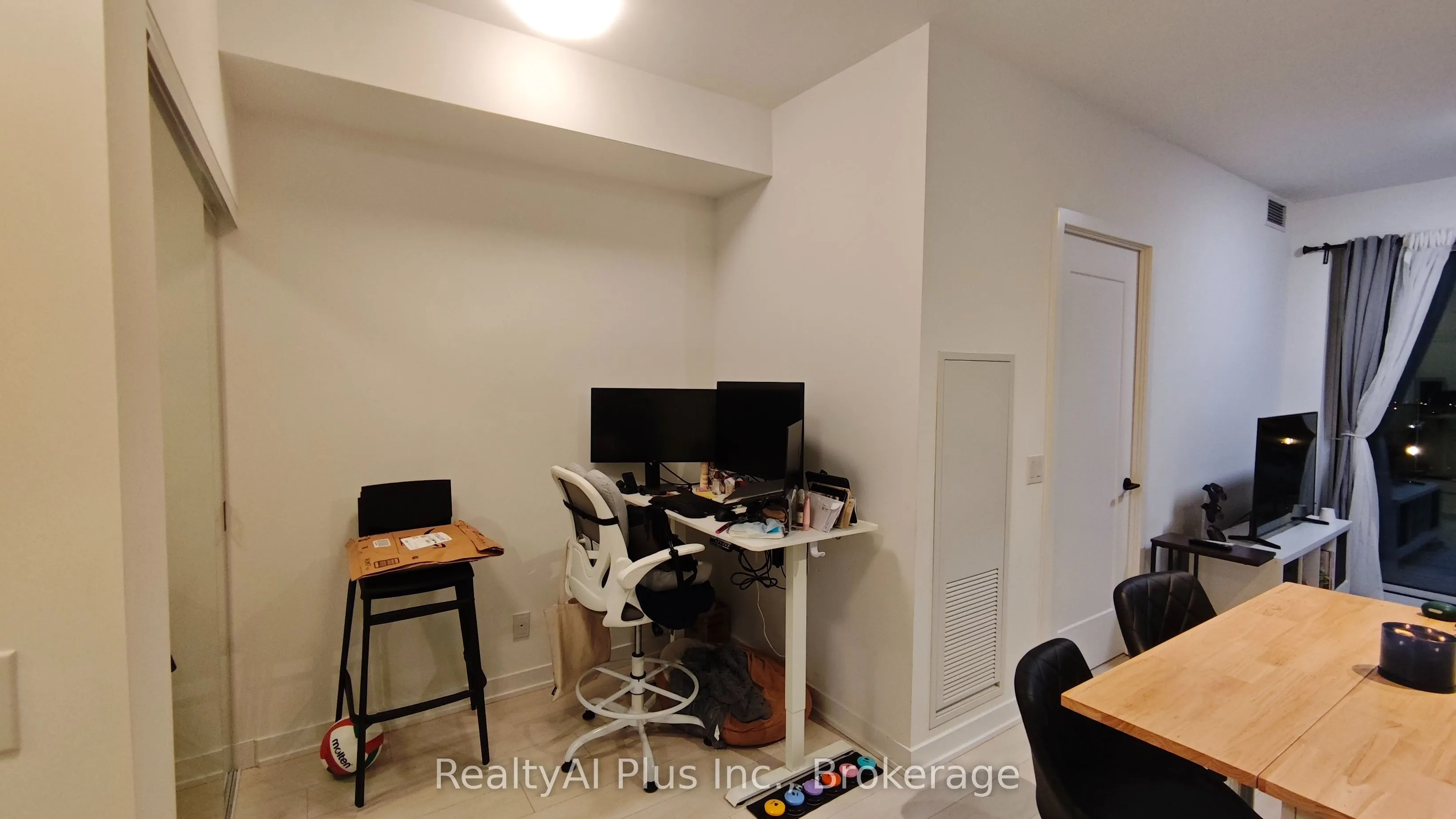 5 Defries Street #1803