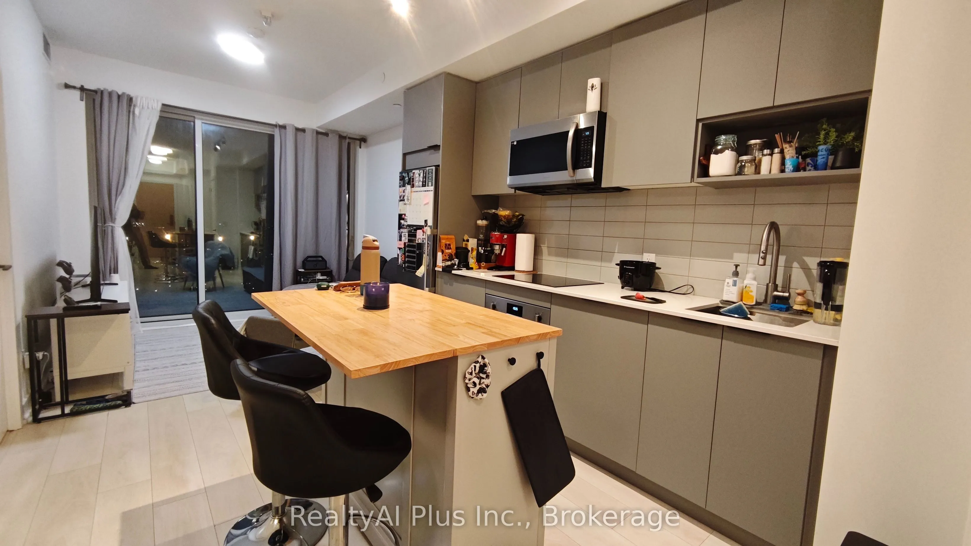 5 Defries Street #1803