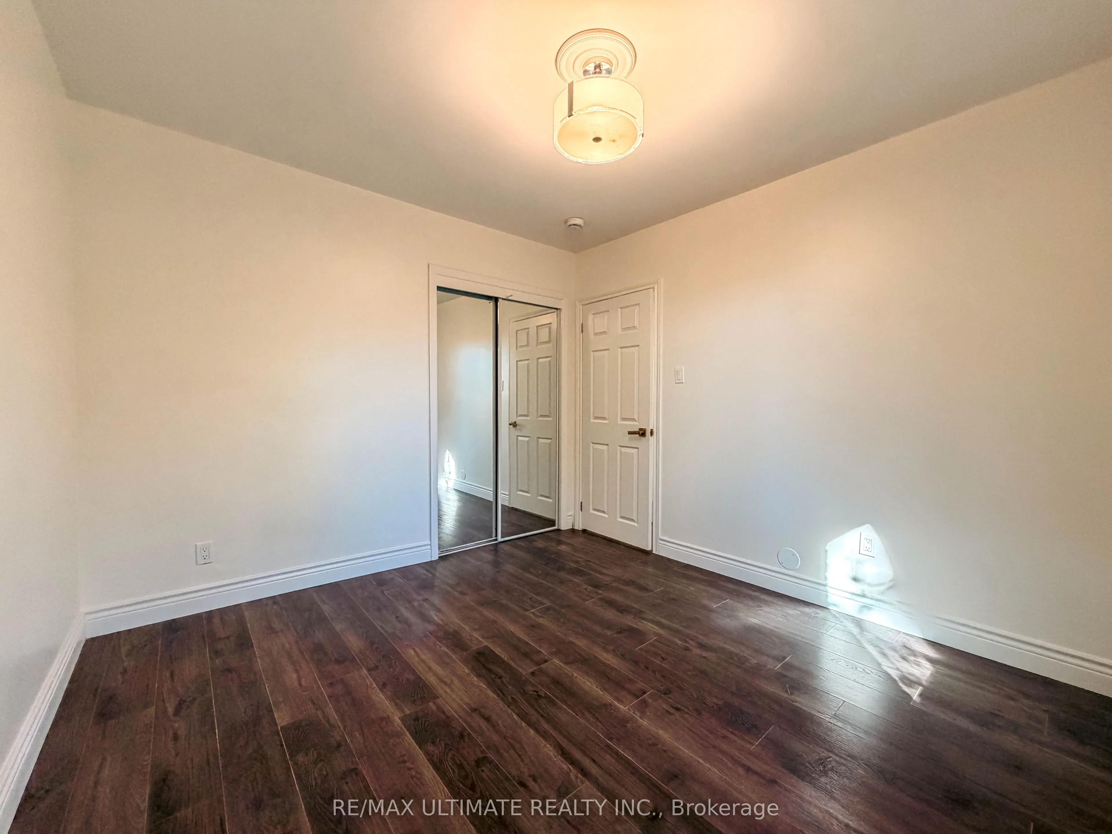 111 Combe Avenue #Main