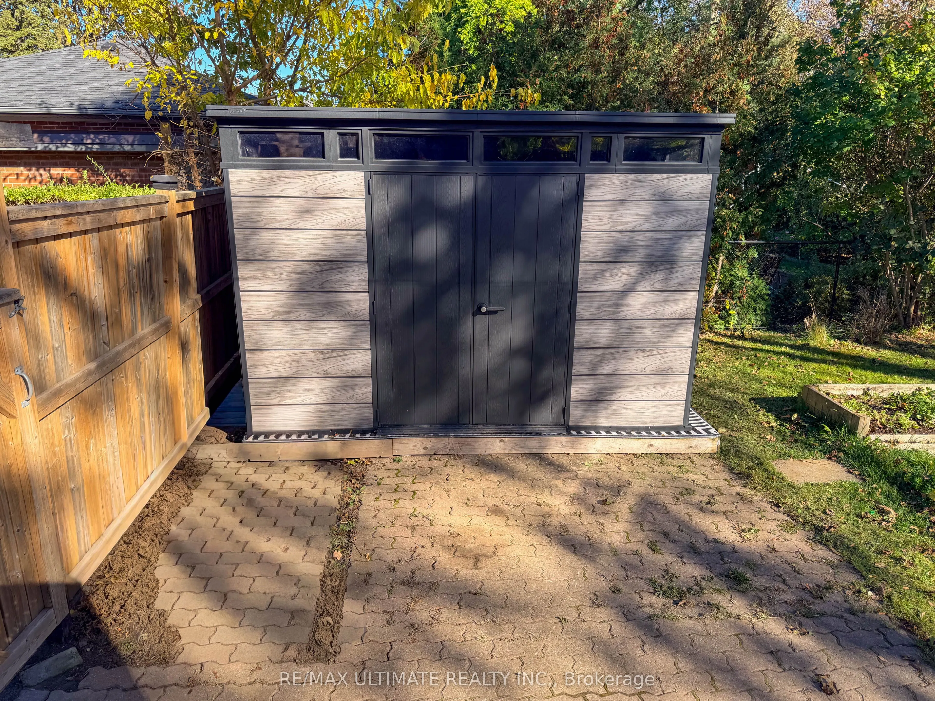 111 Combe Avenue #Main
