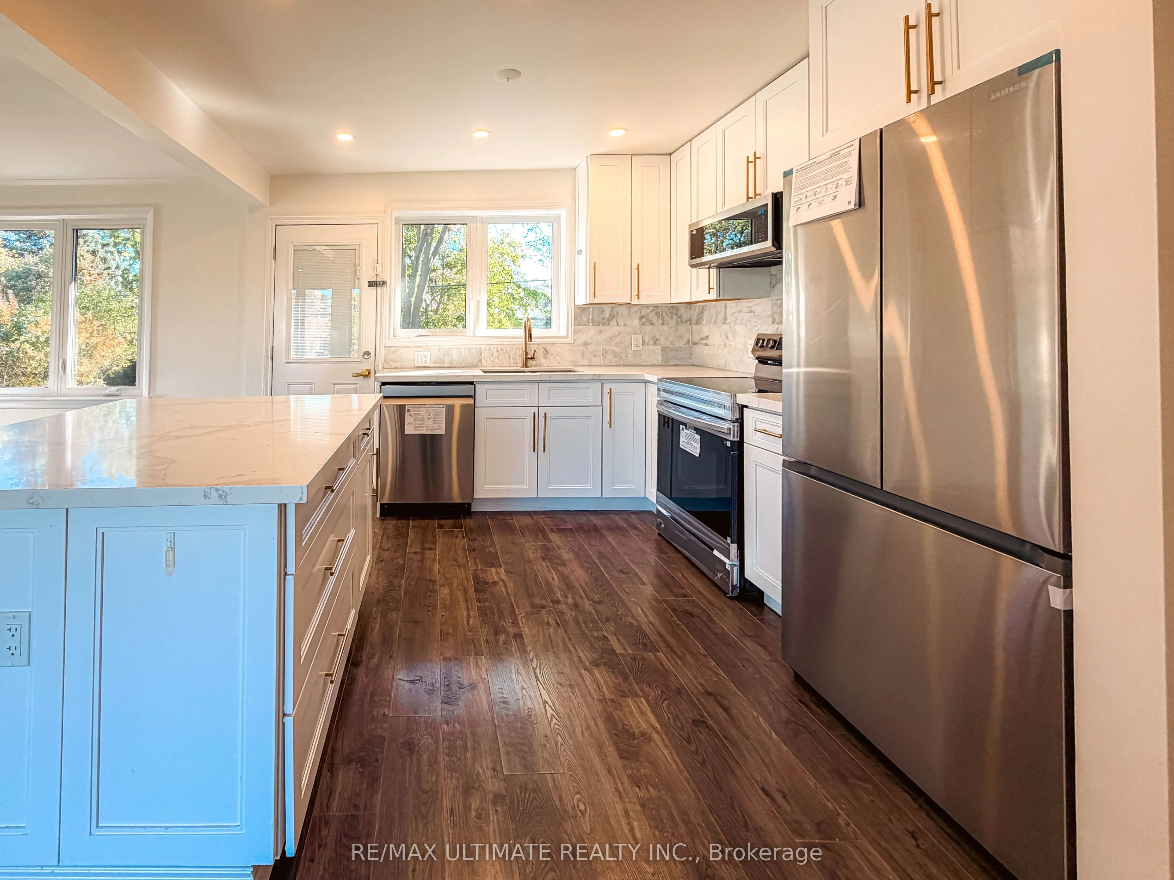 111 Combe Avenue #Main