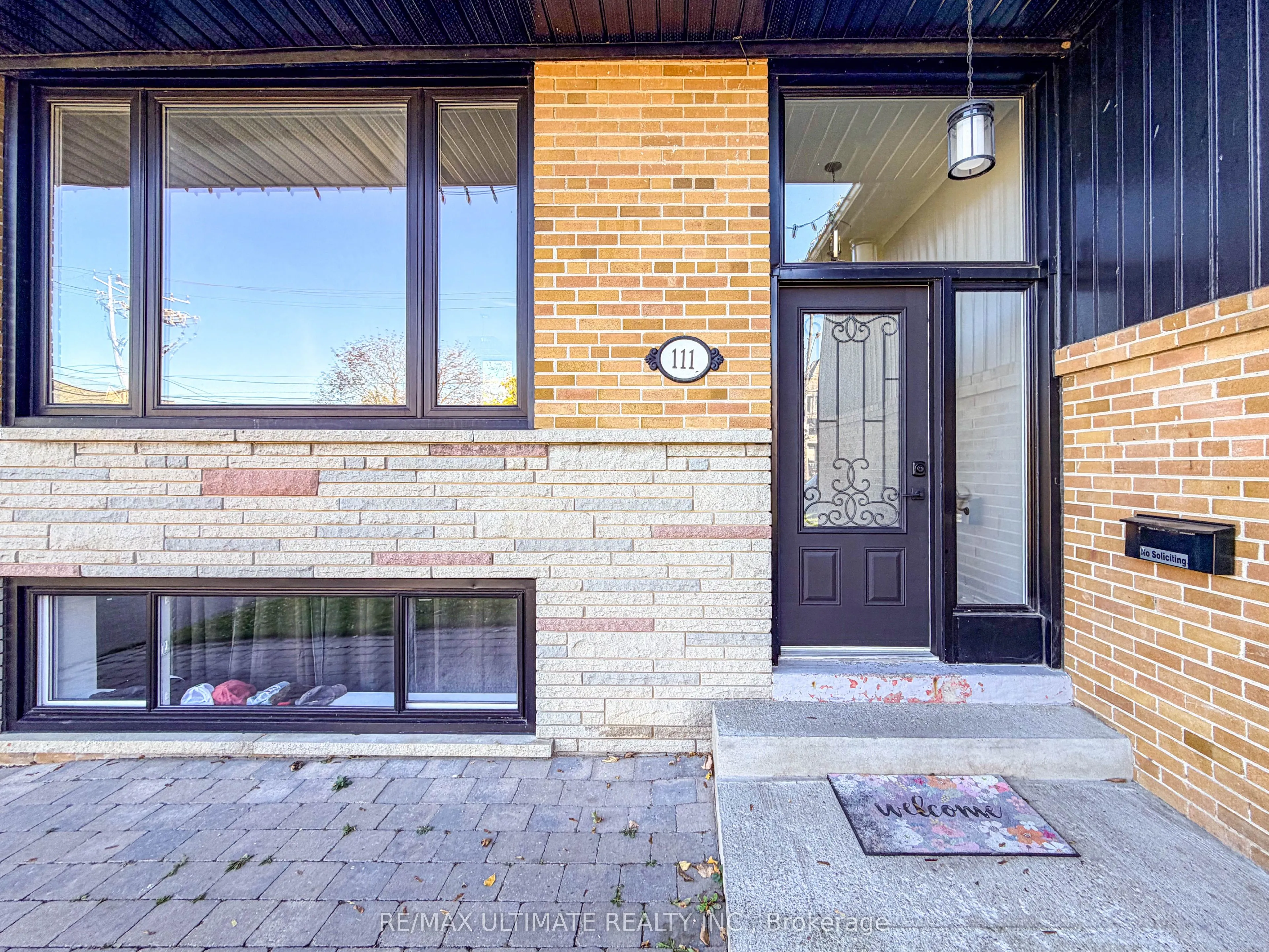 111 Combe Avenue #Main