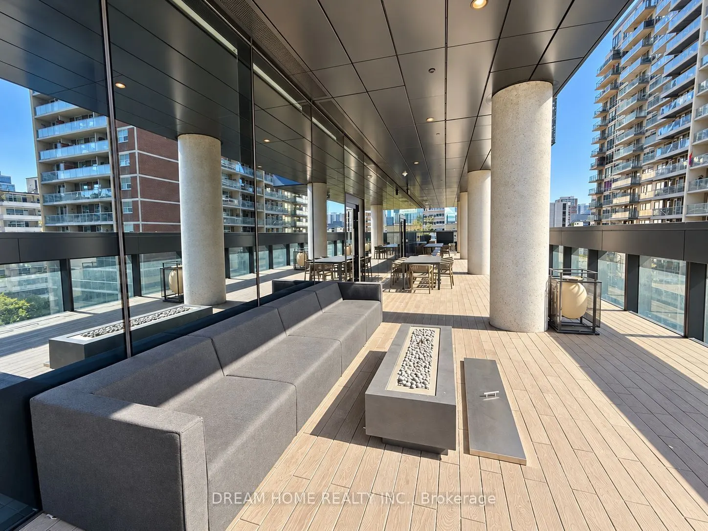 55 Charles Street E #1413