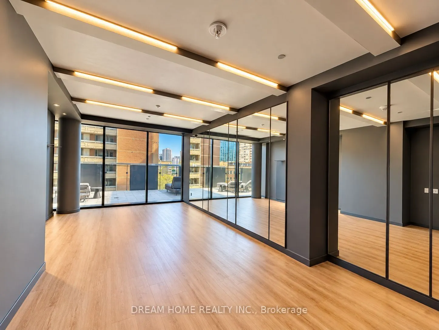 55 Charles Street E #1413
