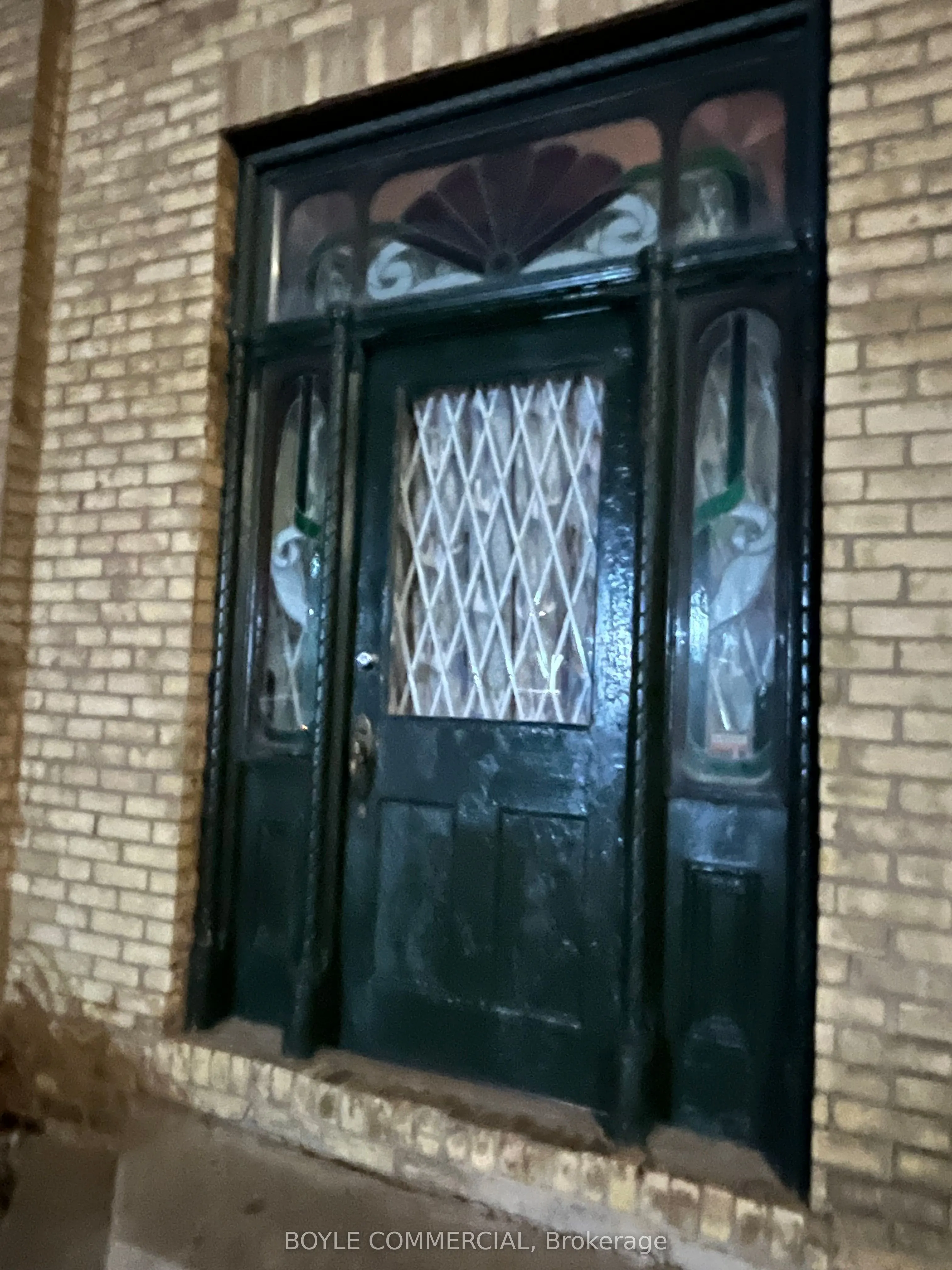 410 Dundas Street E