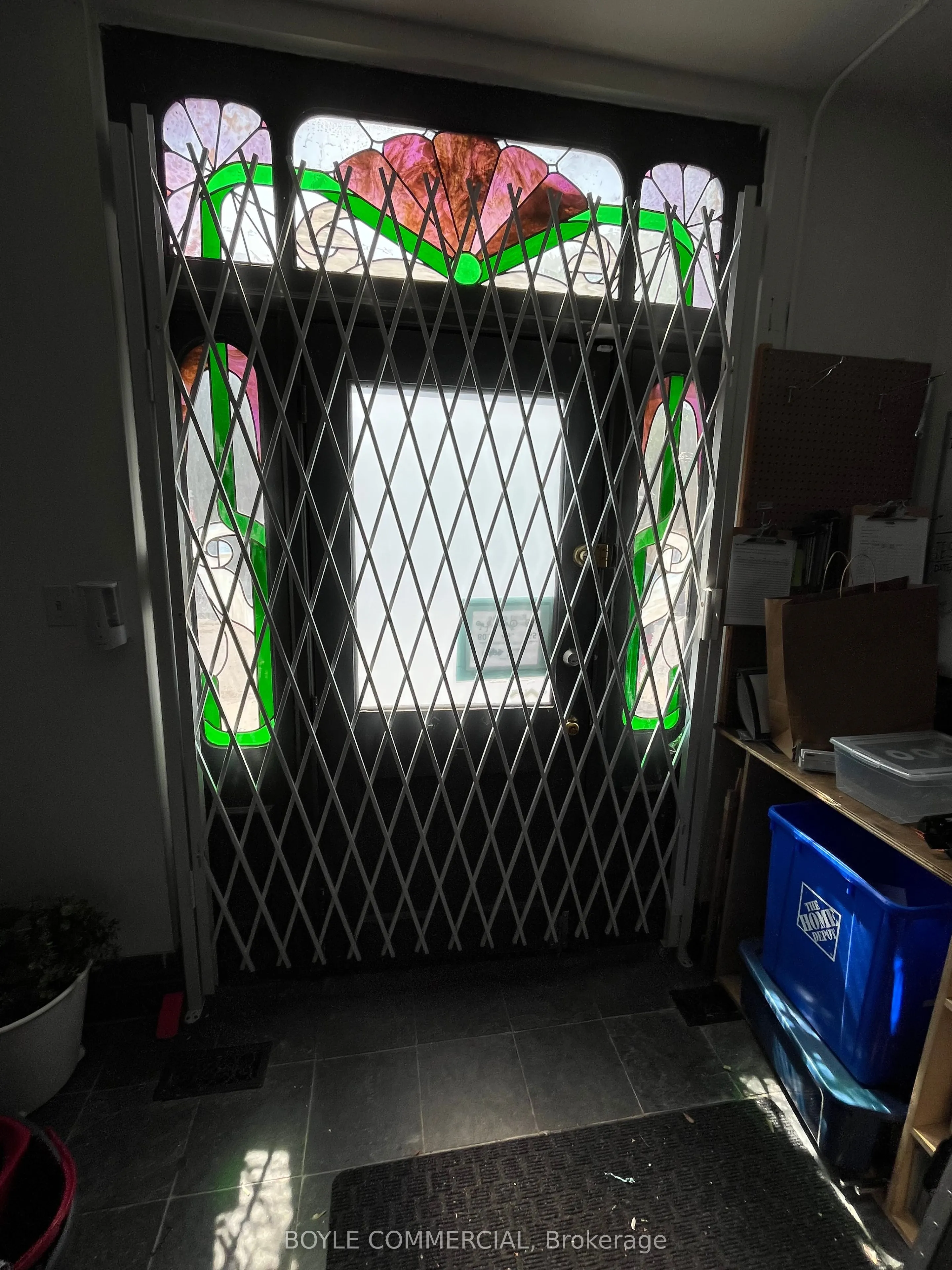 410 Dundas Street E