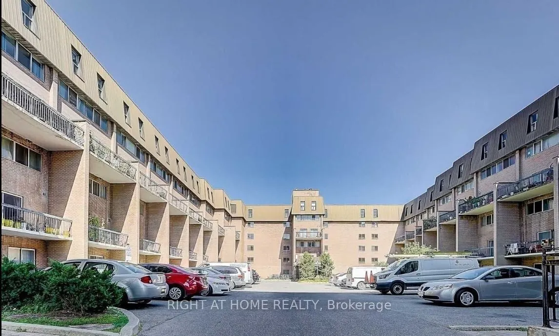 165 GF Cherokee Boulevard #149