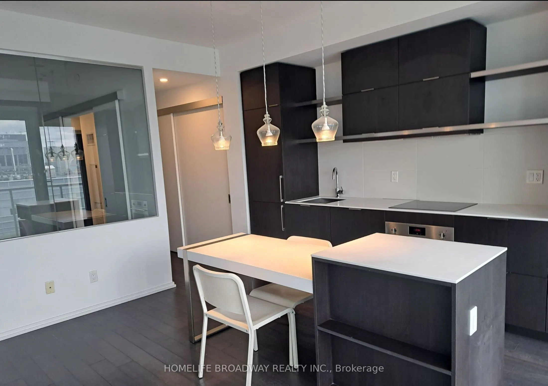 197 Yonge Street #2004