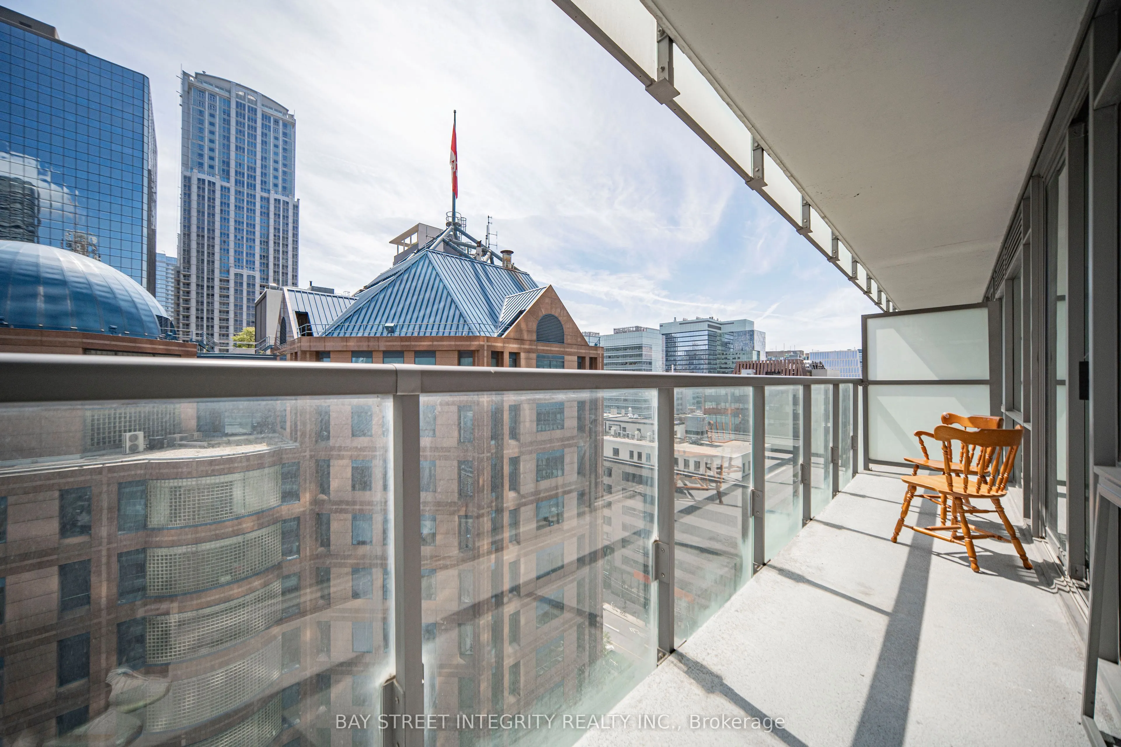 38 Grenville Street #1406