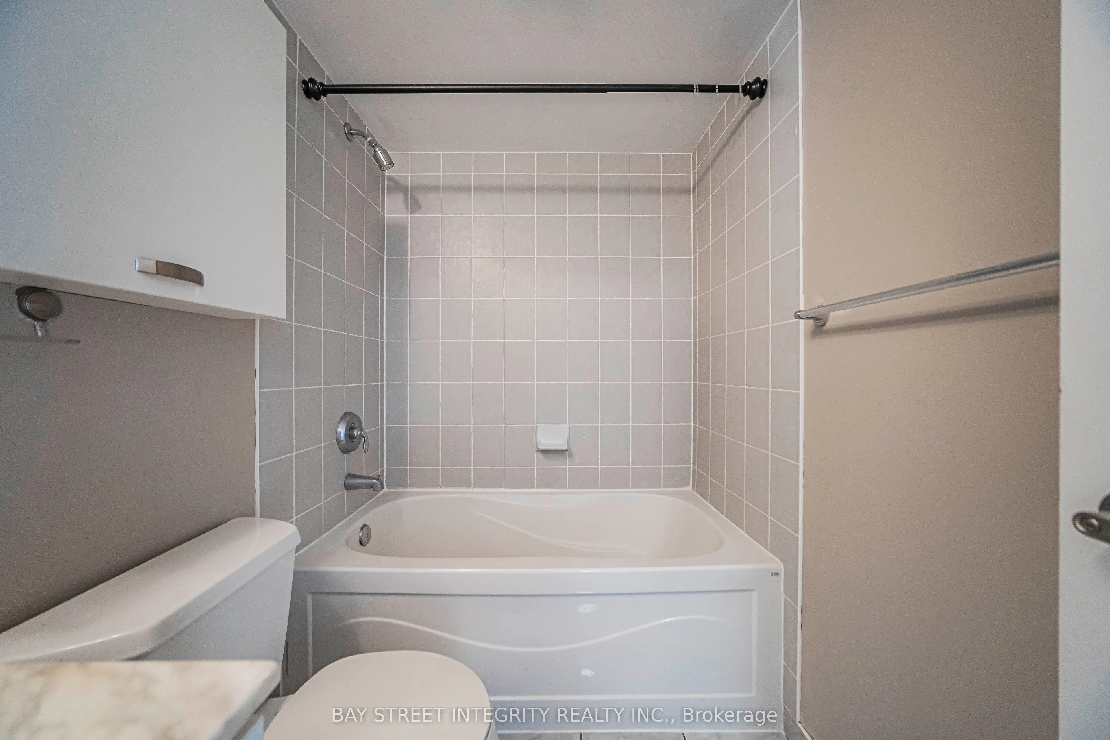 38 Grenville Street #1406