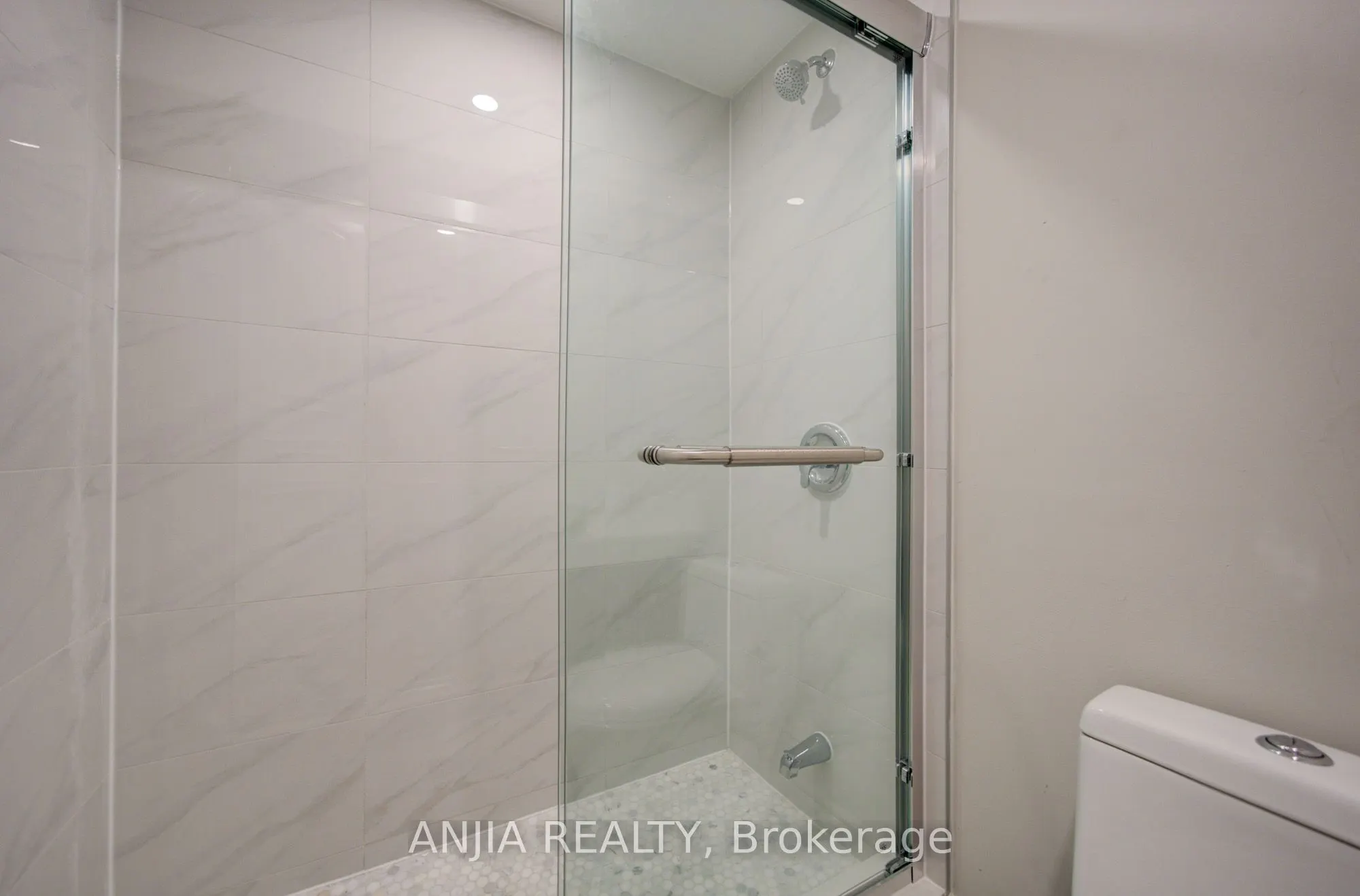 2652 Victoria Park Avenue