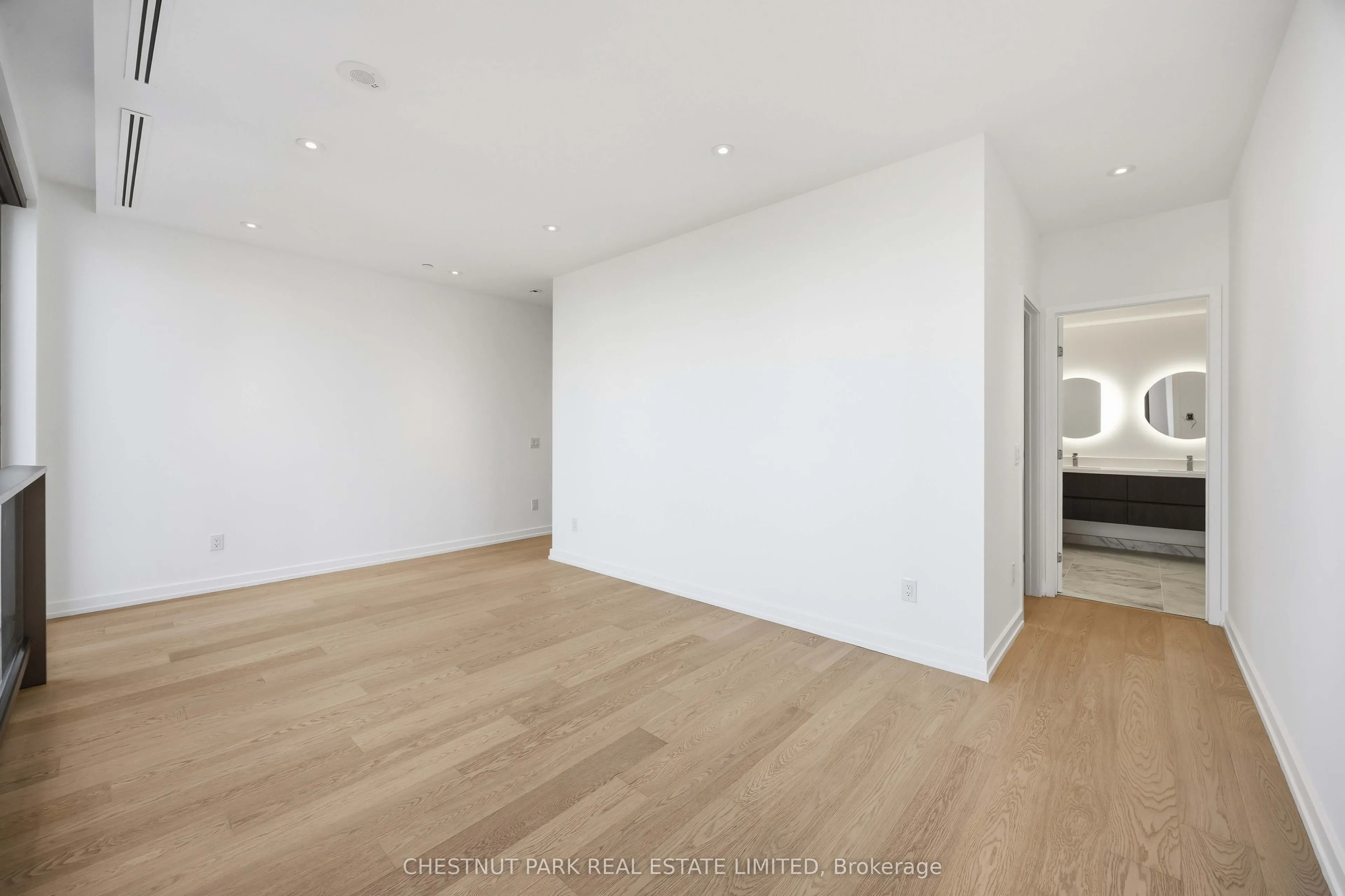 1315 Bay Street #1402