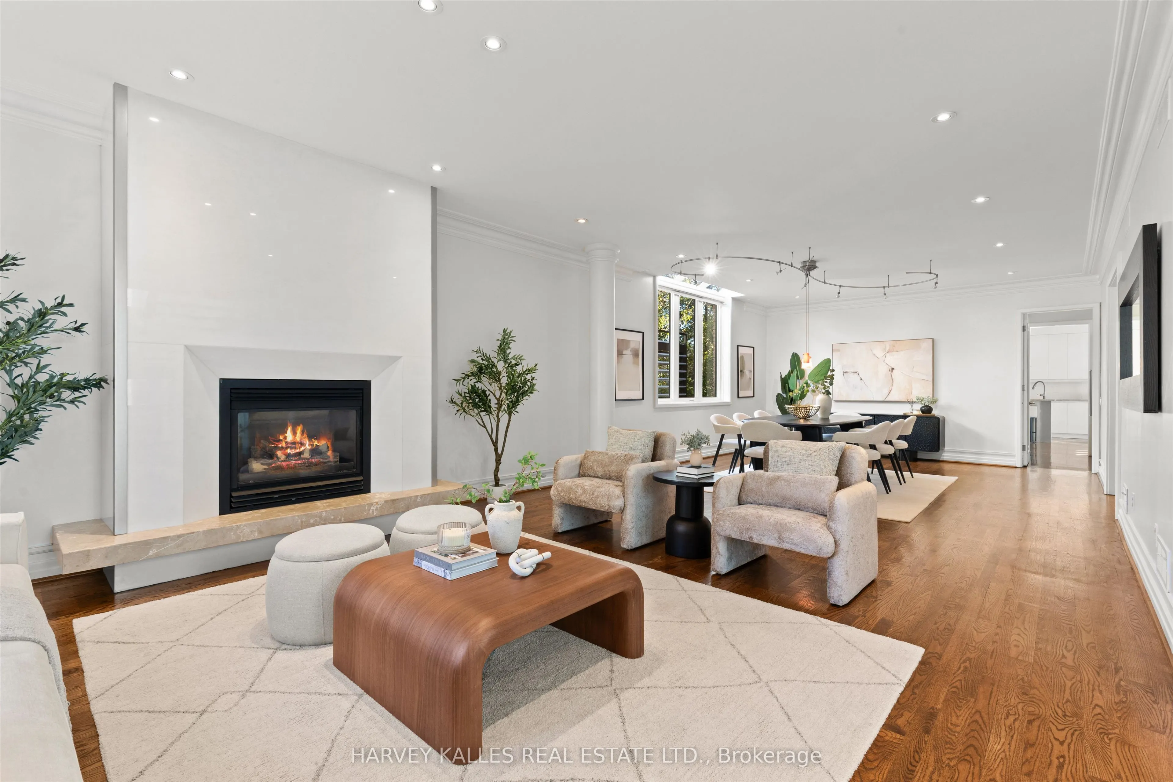 111 Laurelcrest Avenue