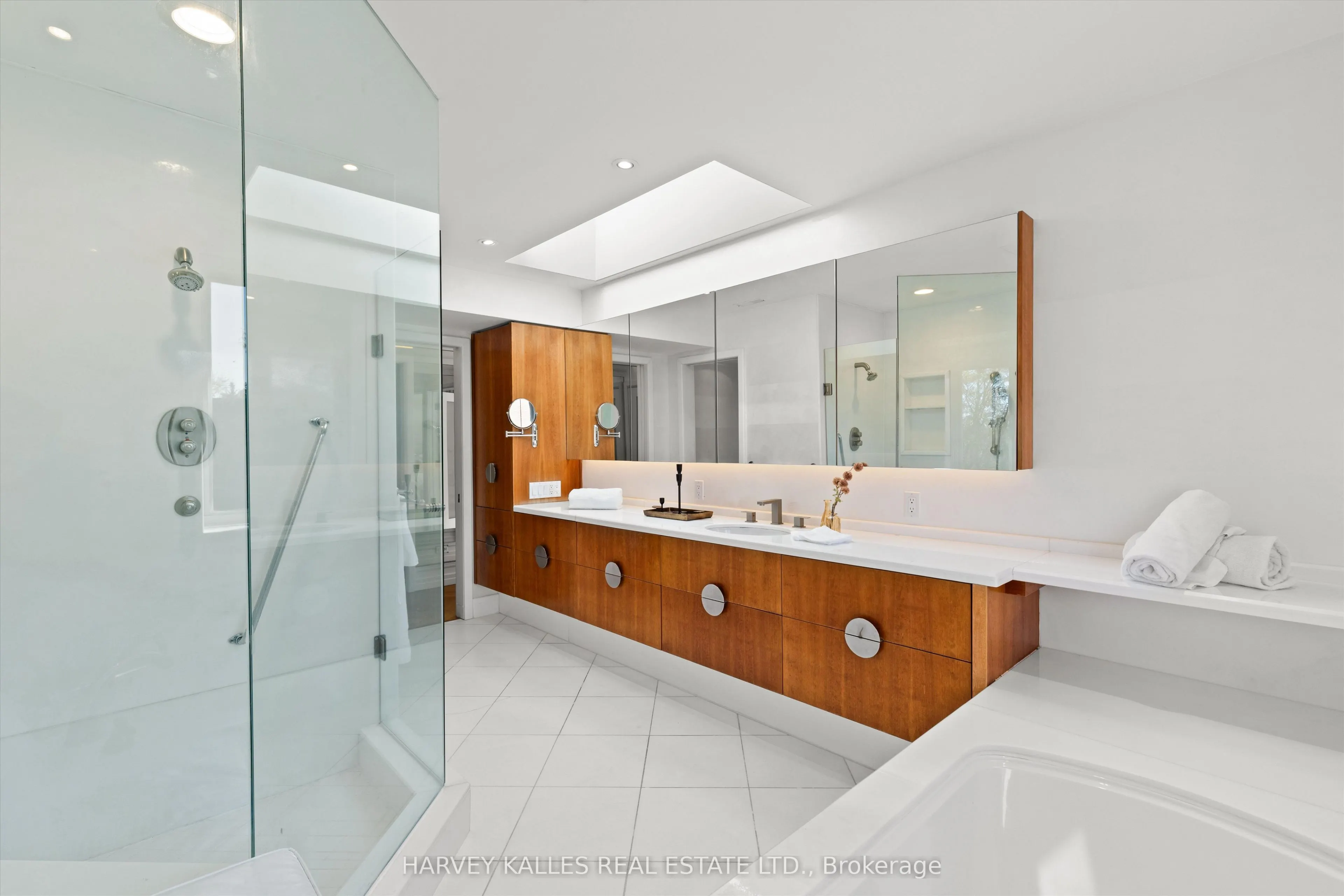111 Laurelcrest Avenue