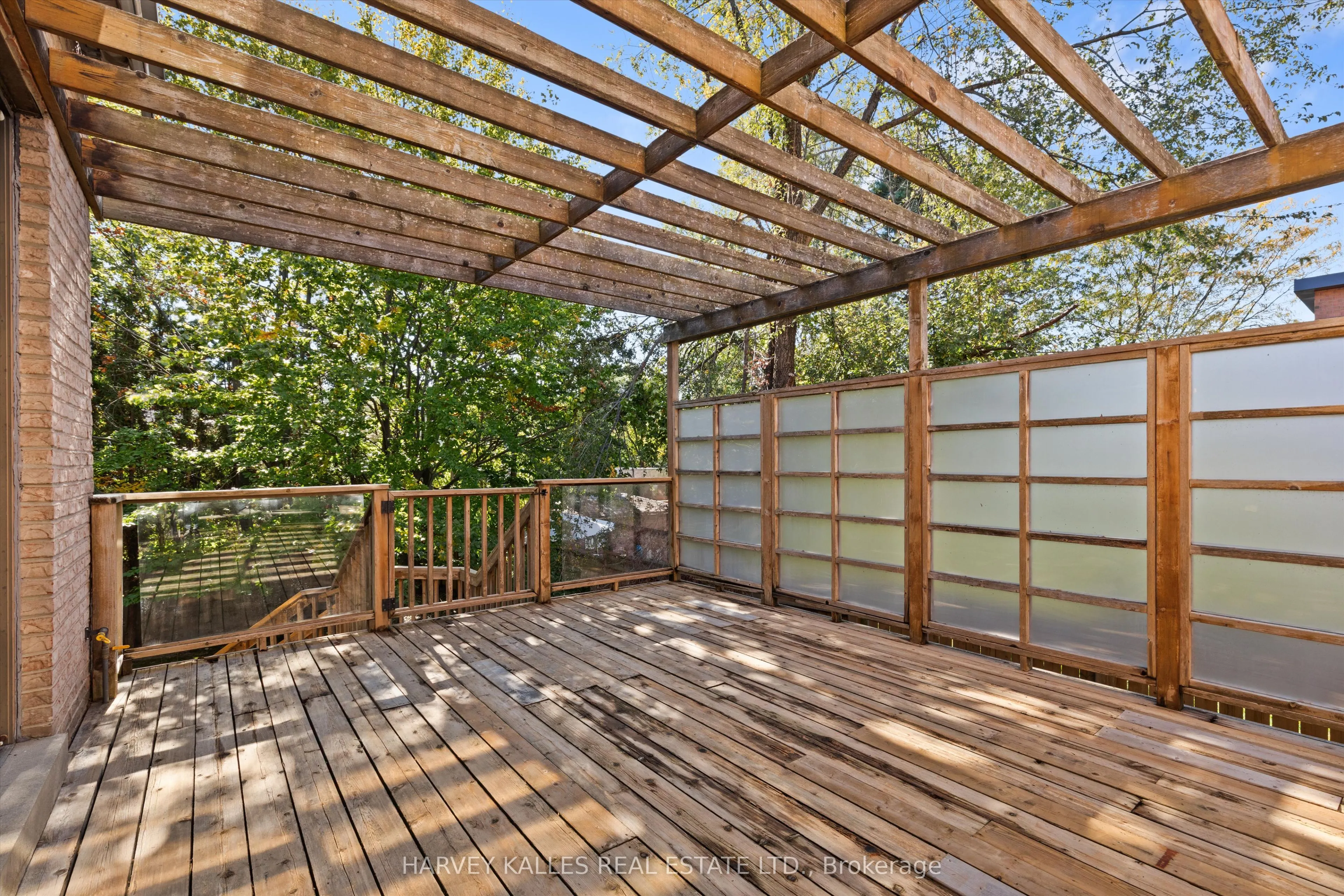 111 Laurelcrest Avenue