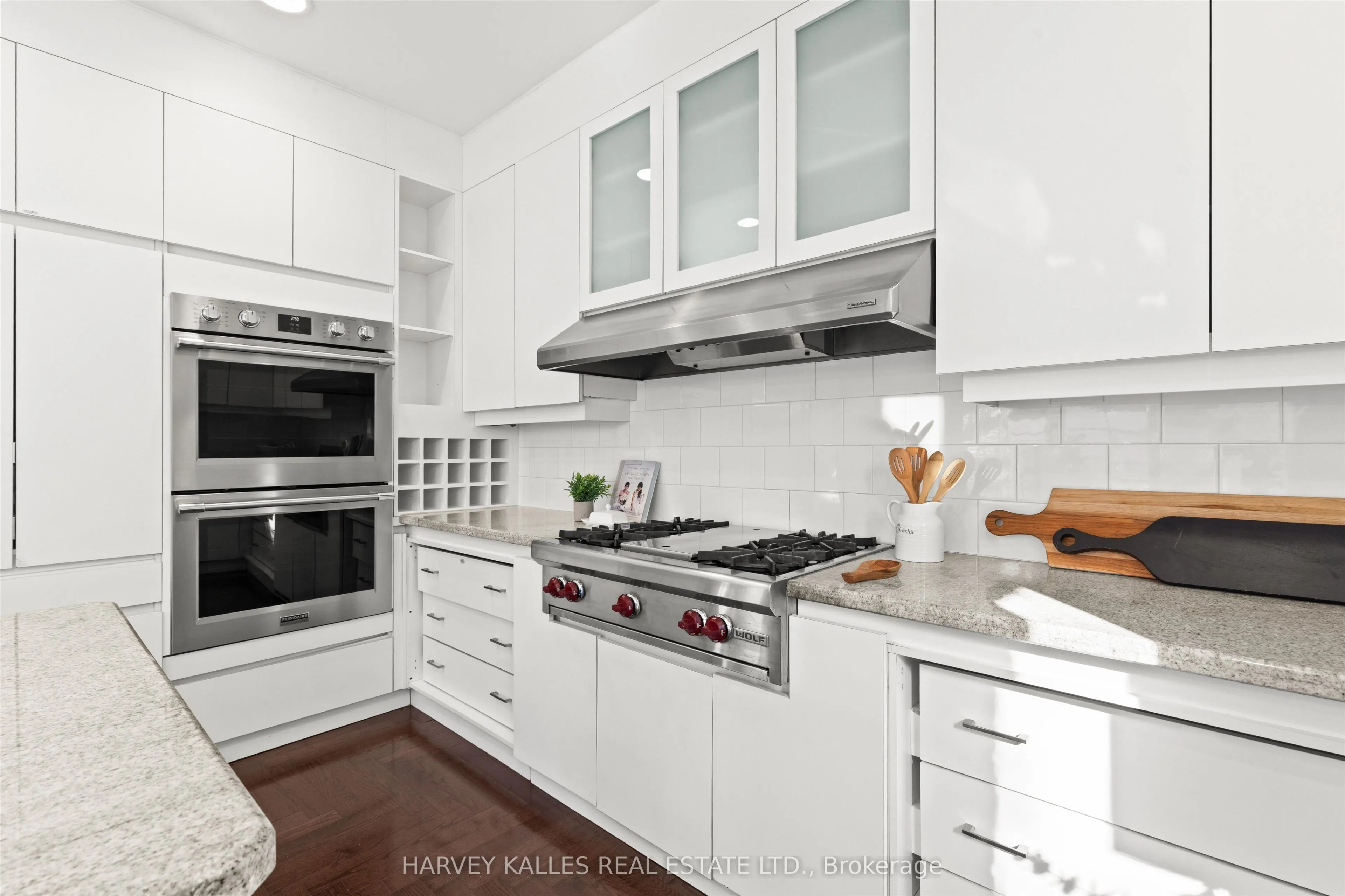 111 Laurelcrest Avenue