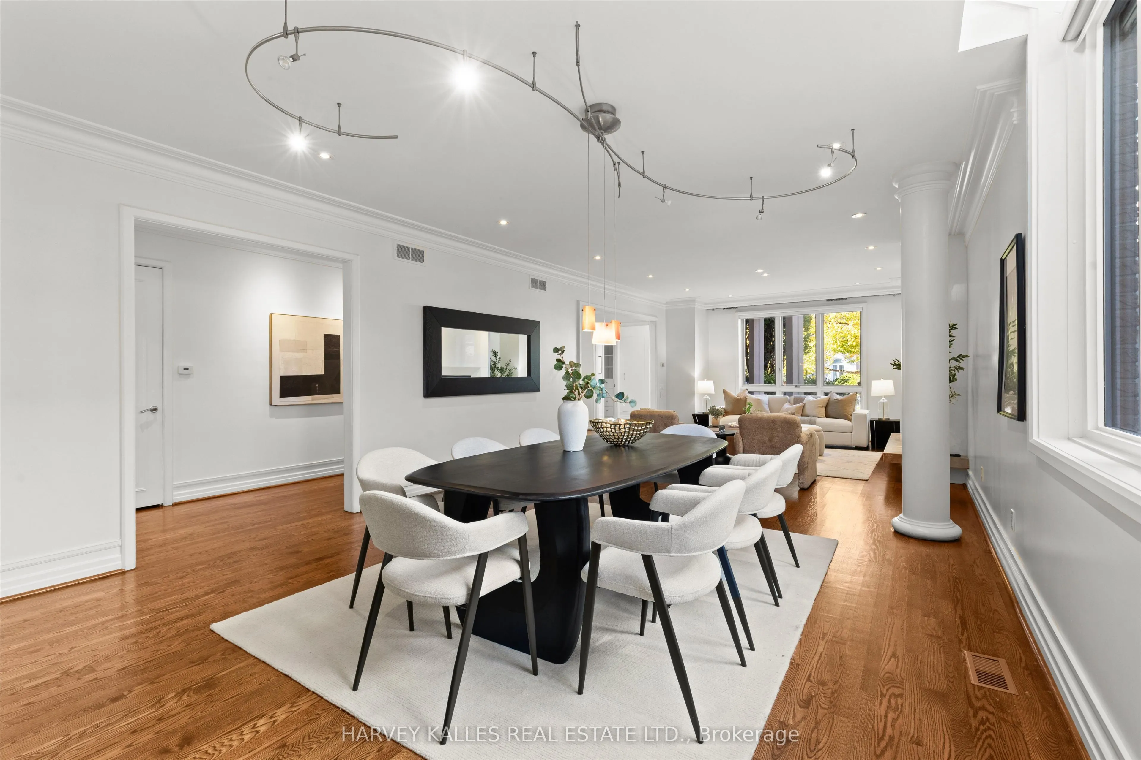 111 Laurelcrest Avenue