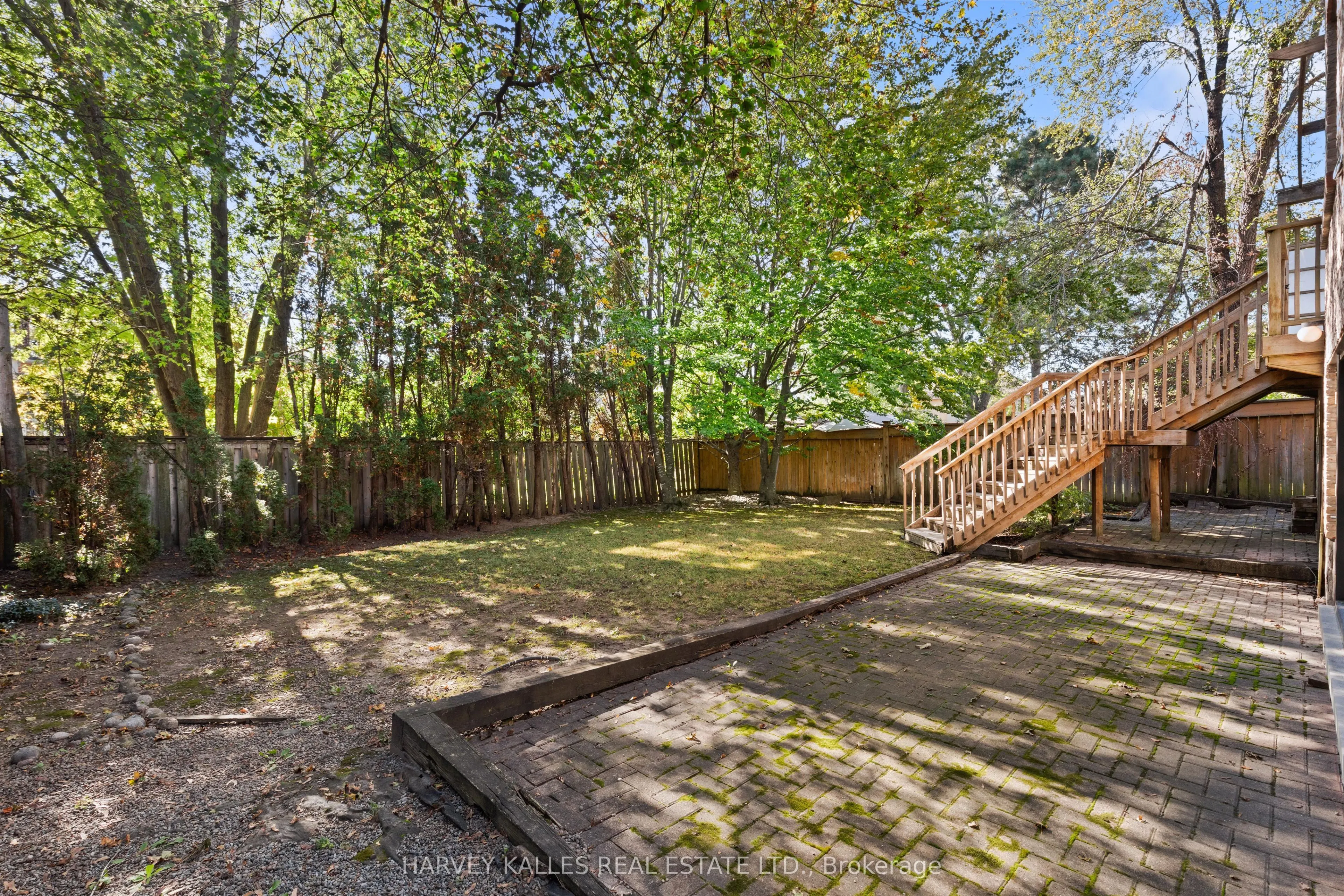 111 Laurelcrest Avenue