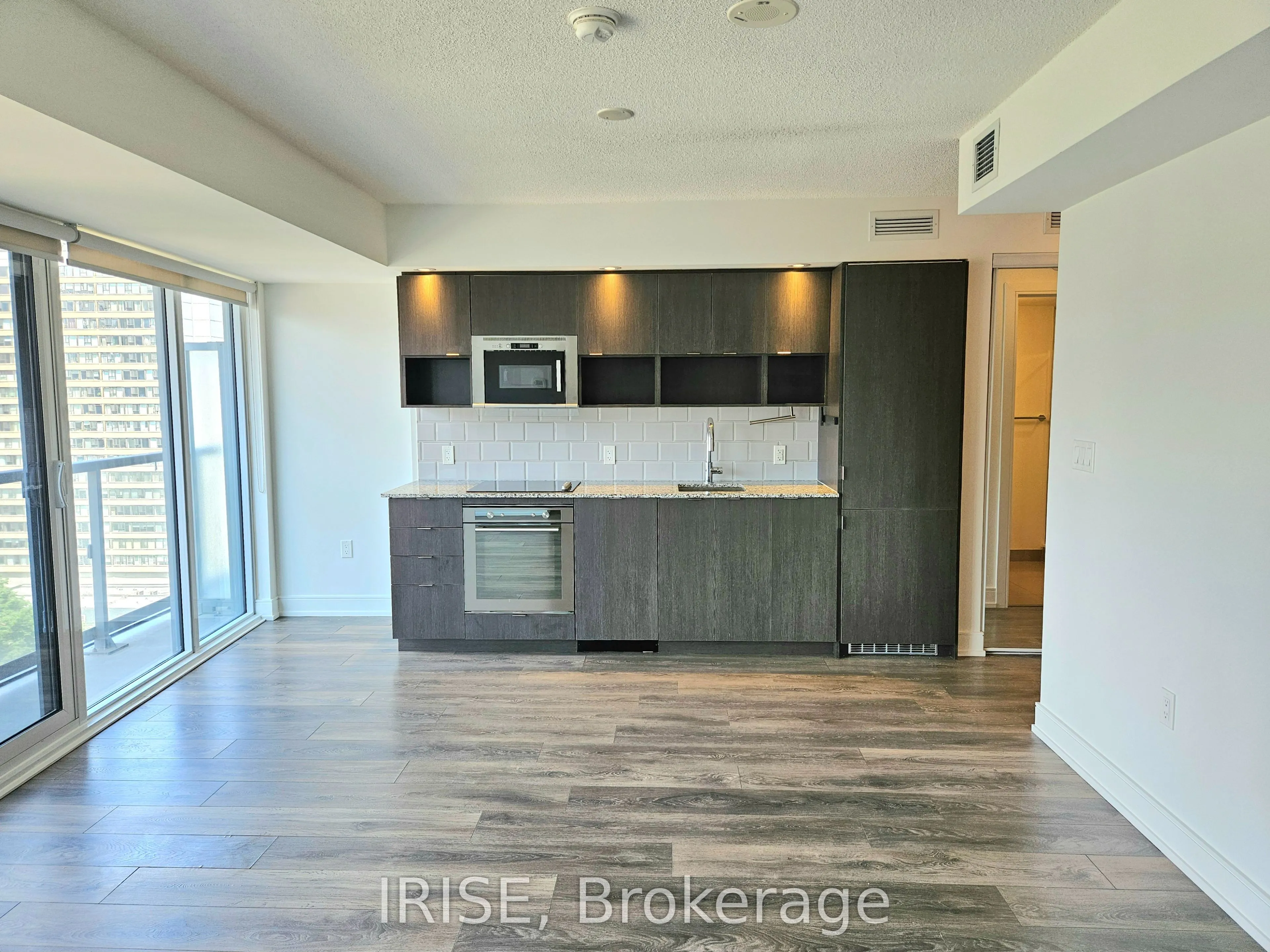 89 McGill Street #1101