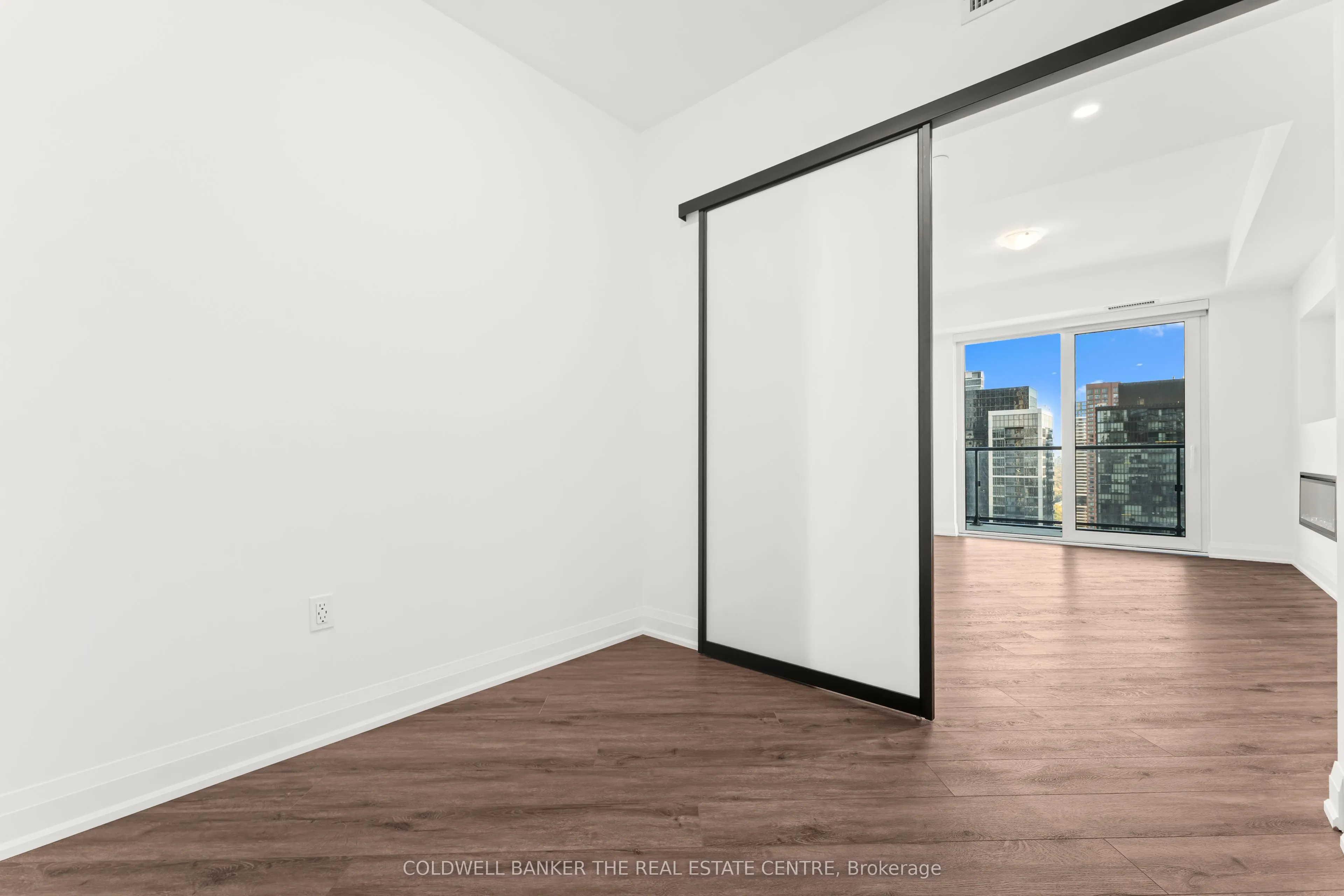 634 Church Street W #3808