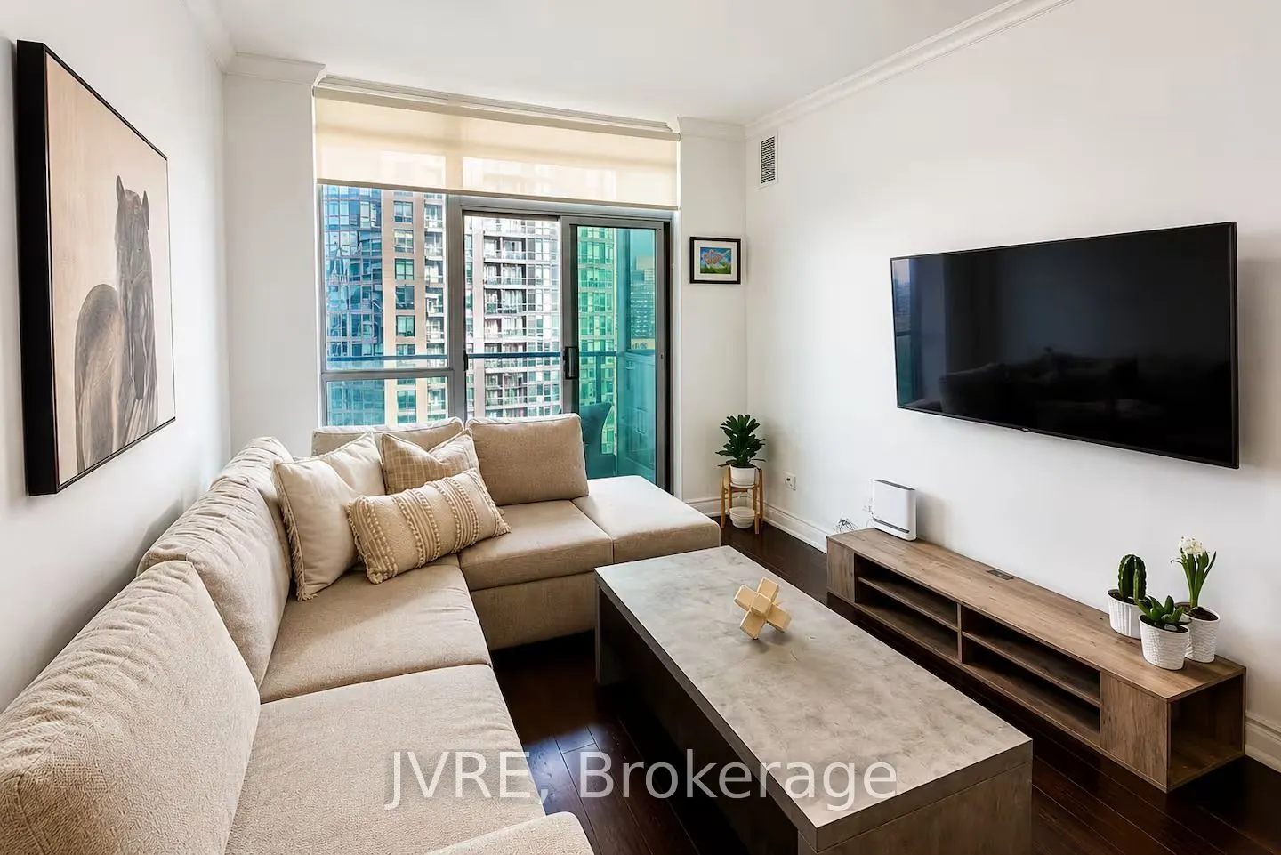 219 Fort York Boulevard #2206
